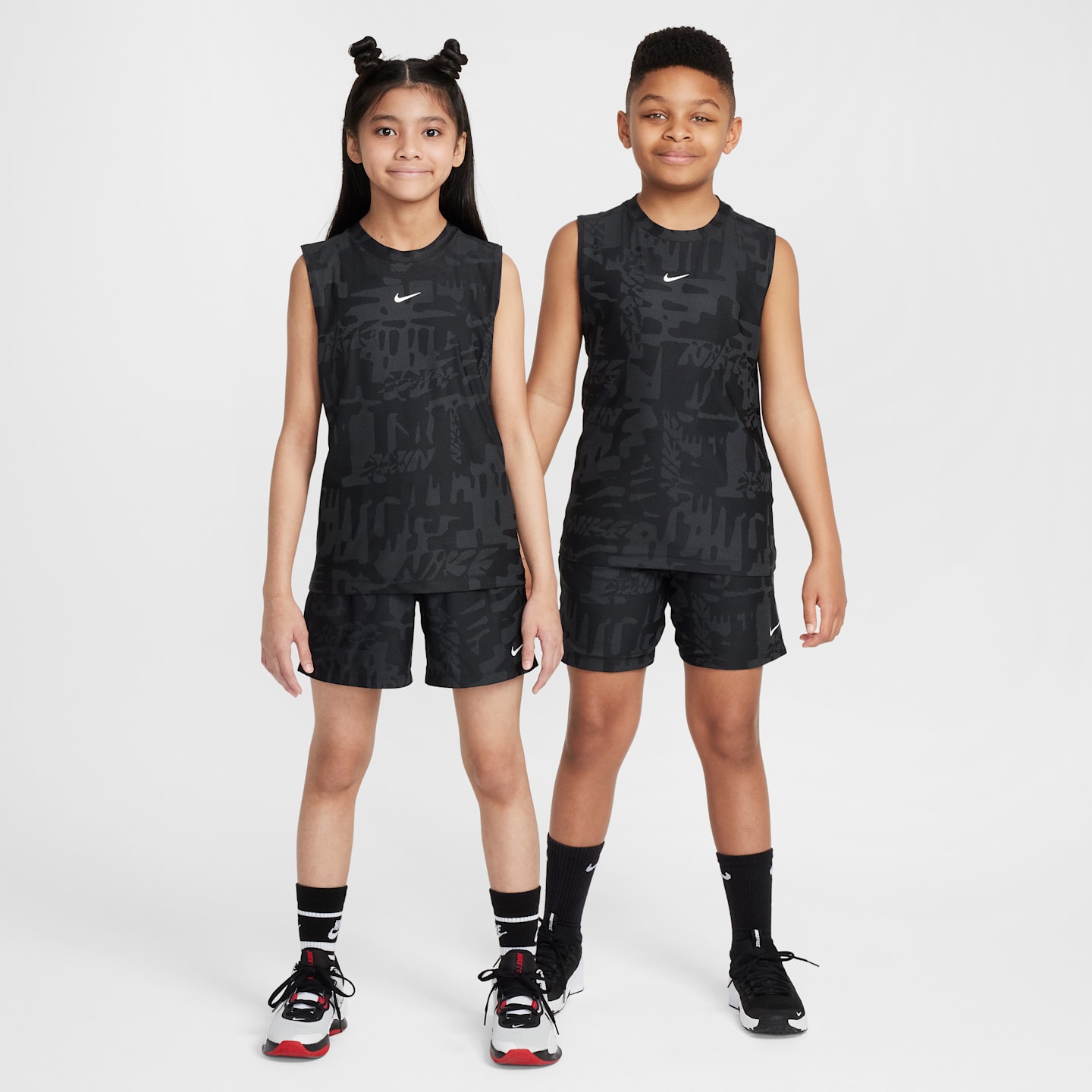 Детский топ Nike Multi Dri-FIT Sleeveless Top, цвет: Чёрный / Белый — фото 5
