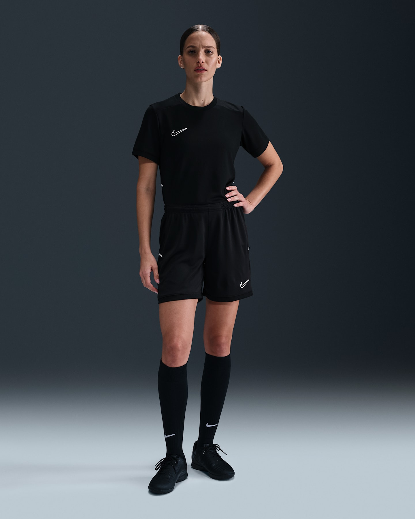 Женские футбольные шорты Nike Academy Dri-FIT, цвет: Чёрный / Белый — фото 6