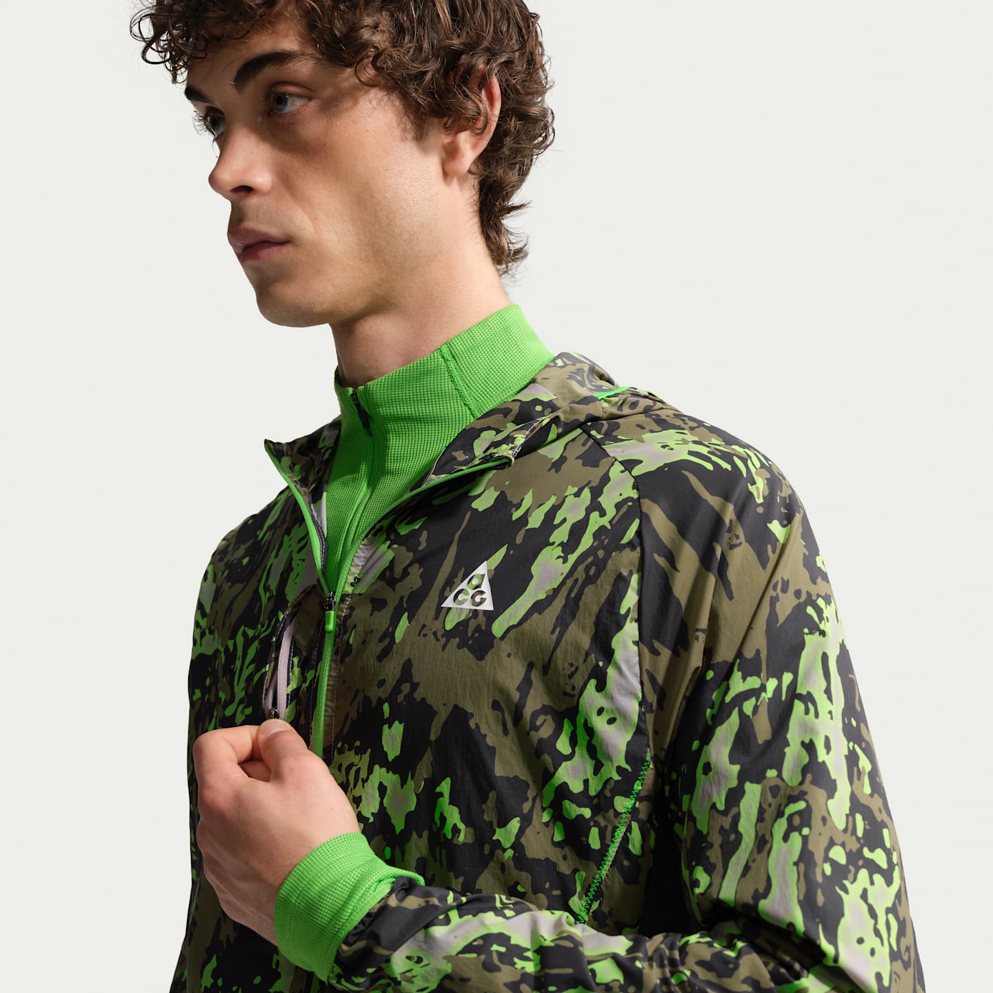 Мужская куртка для трейлраннинга Nike ACG, цвет: Серый / Чёрный — фото 7