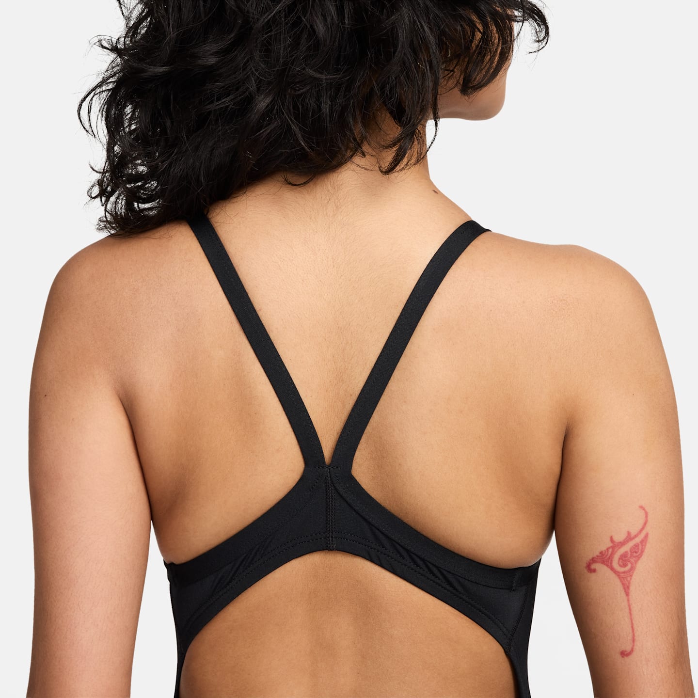 Купальник Essential, борцовская спина — Nike, цвет: Чёрный — фото 4