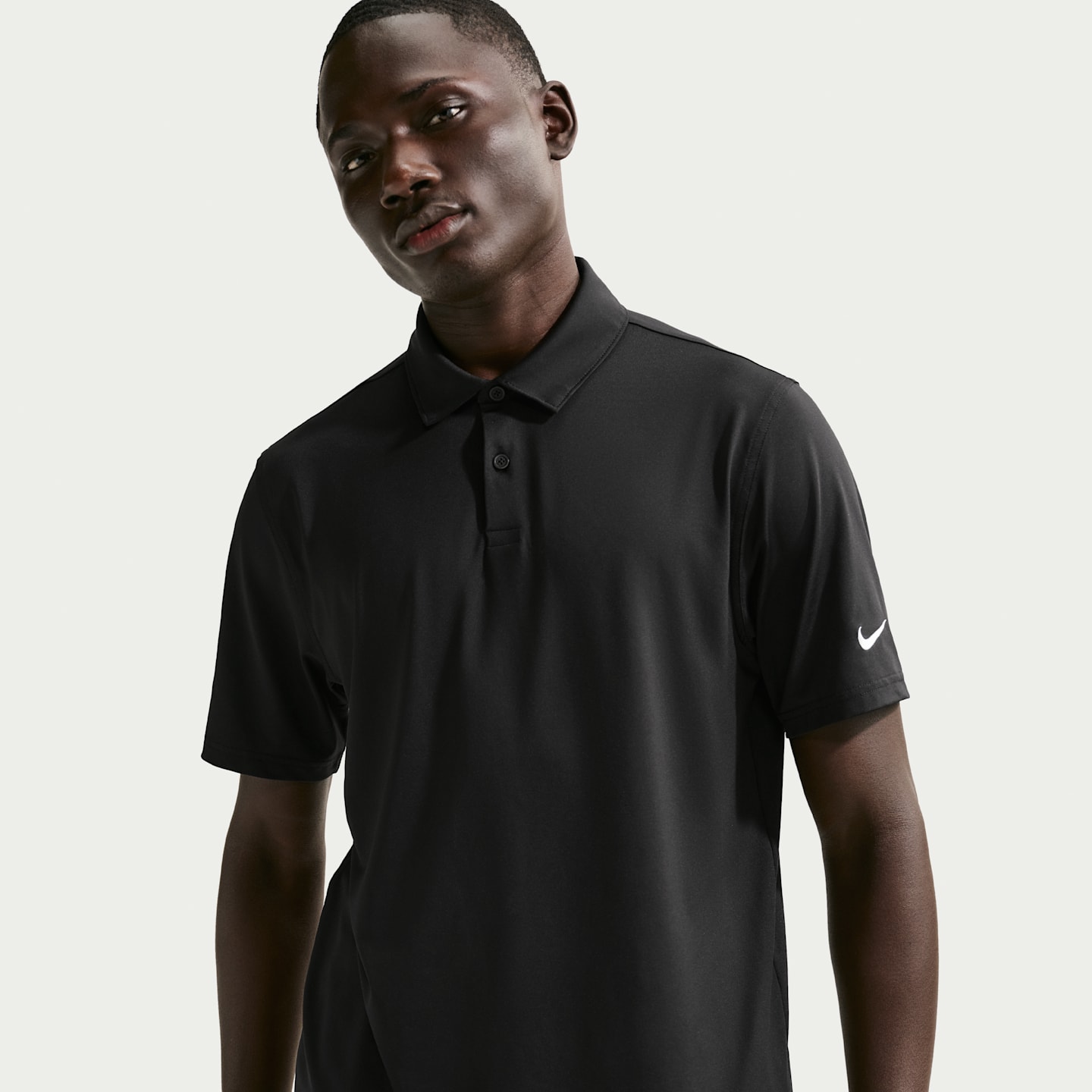 Мужское поло Nike Velocity Dri-FIT Sleeve Logo Golf Polo, цвет: Чёрный / Белый — фото 1