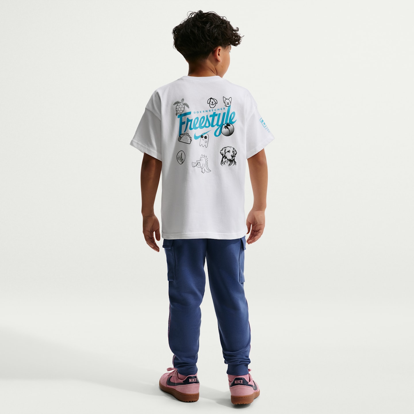 Детская футболка Nike Club x Doernbecher Freestyle Max90, цвет: Белый — фото 5