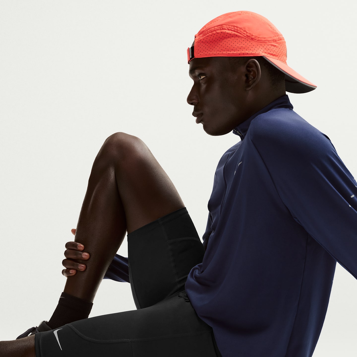 Мужские беговые тайтсы Nike Stride Dri-FIT длиной 1/2, цвет: Чёрный — фото 4