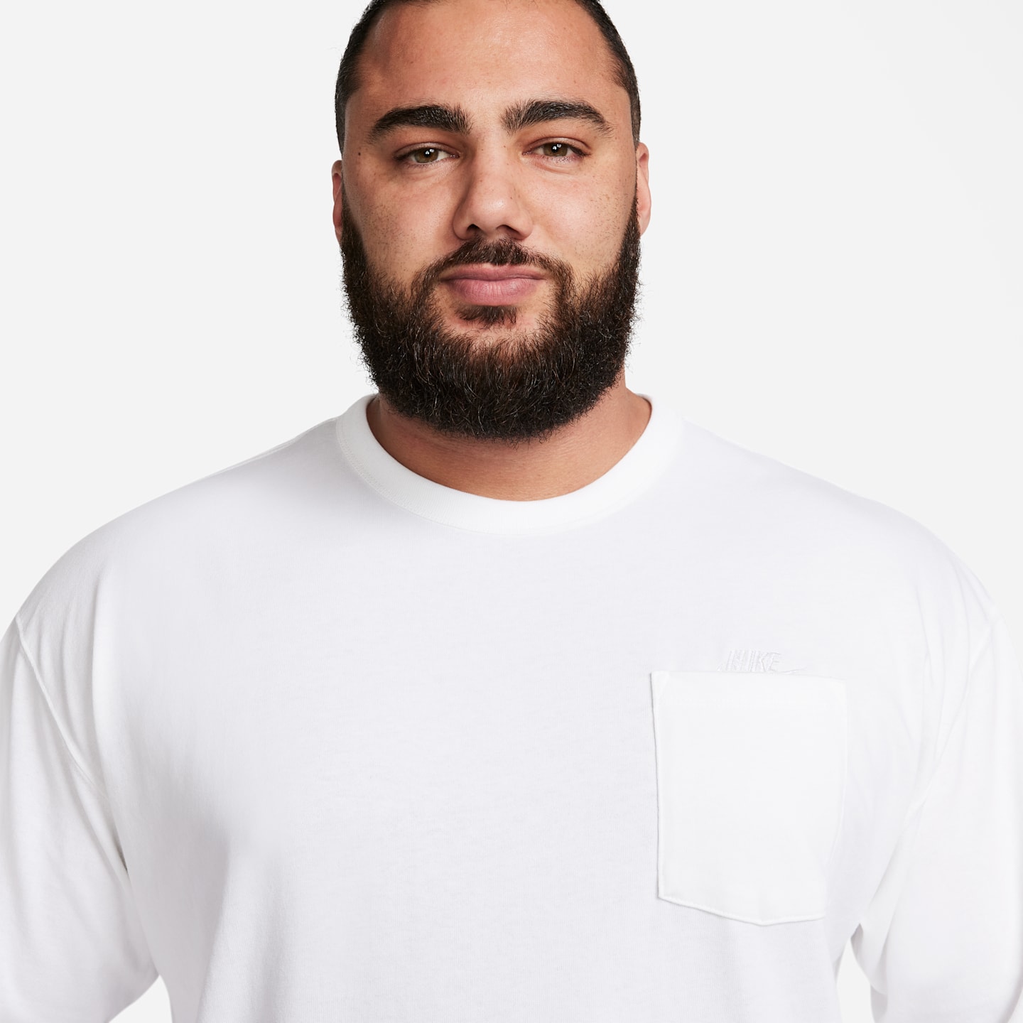 Мужская футболка Nike Sportswear Premium Essentials с длинным рукавом и карманом, цвет: Белый — фото 9