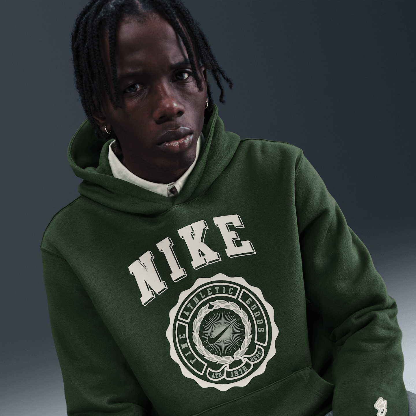 Мужское флисовое худи Nike Club, цвет: Снежный белый / Нефритовый — фото 3
