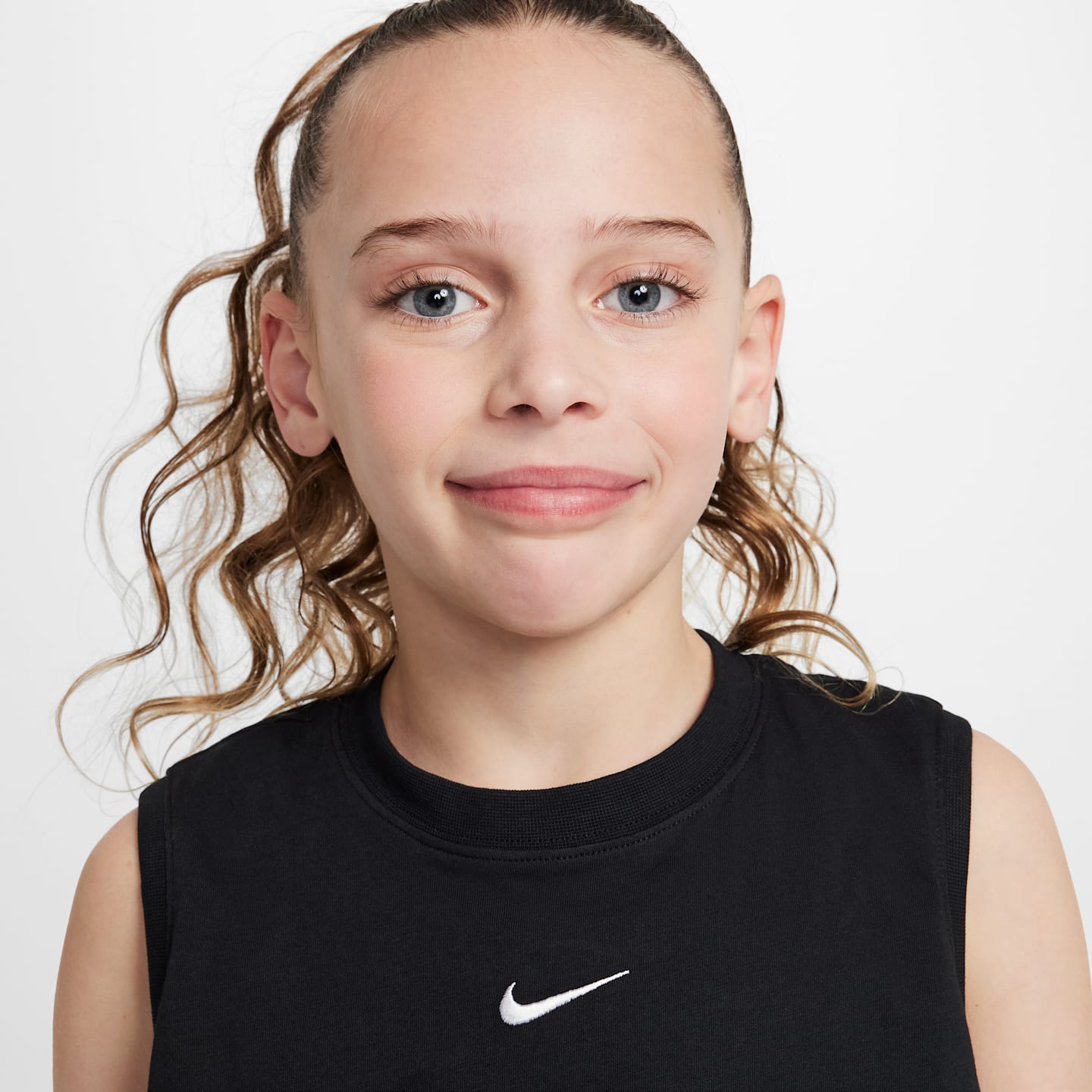 Детская майка для девочек Nike Sportswear, цвет: Чёрный — фото 3