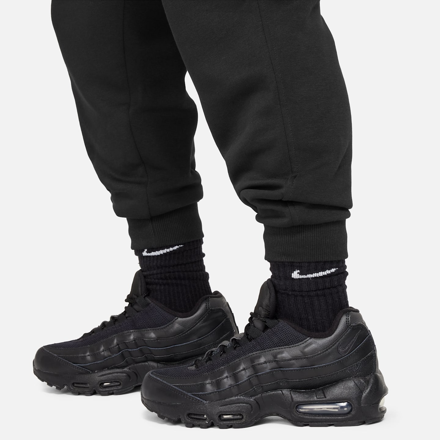 Детские брюки Nike Sportswear Club Fleece Joggers (Extended Size), цвет: Чёрный / Белый — фото 5