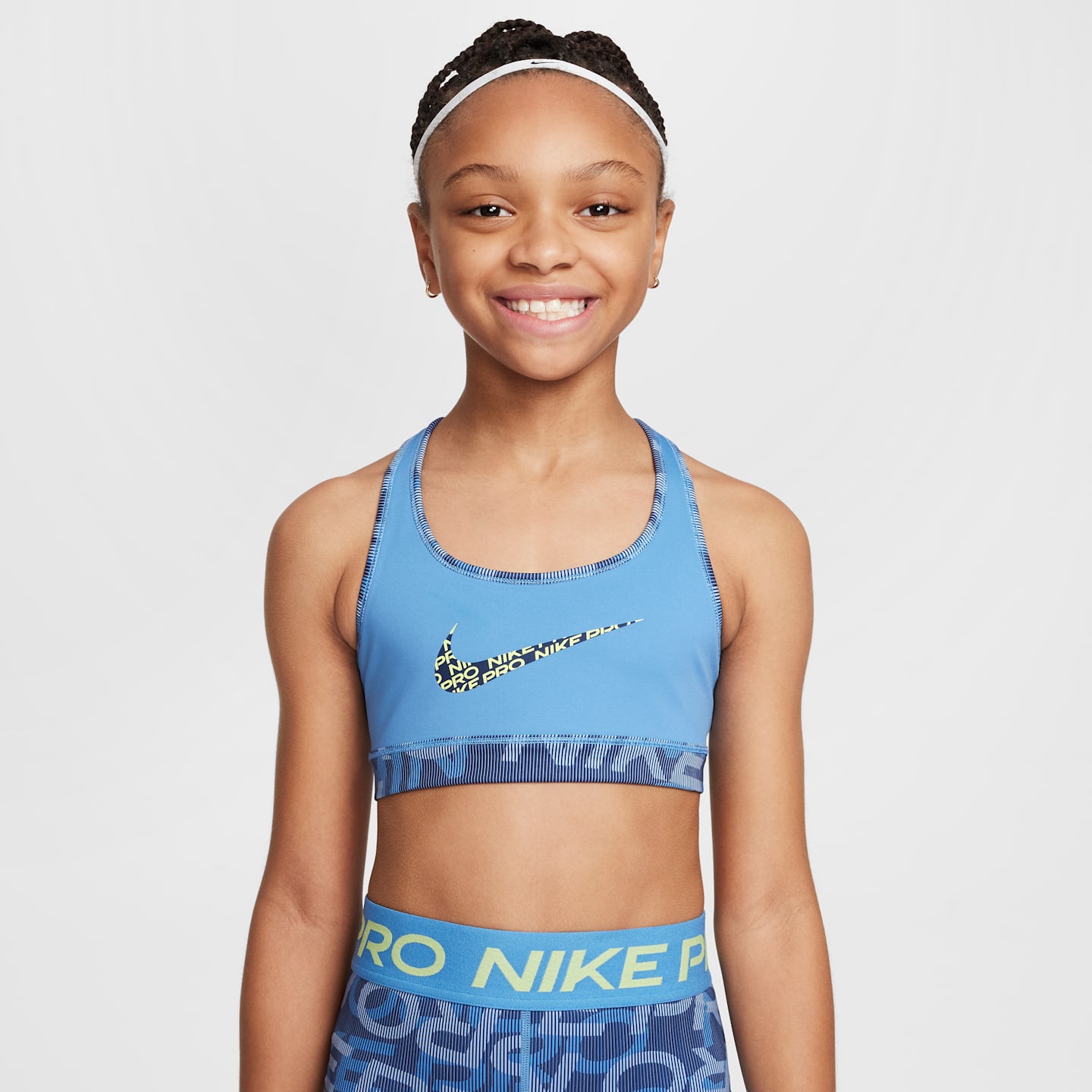 Детский двусторонний спортивный бра для девочек Nike Pro, цвет: Синий / Тёмно-синий — фото 5