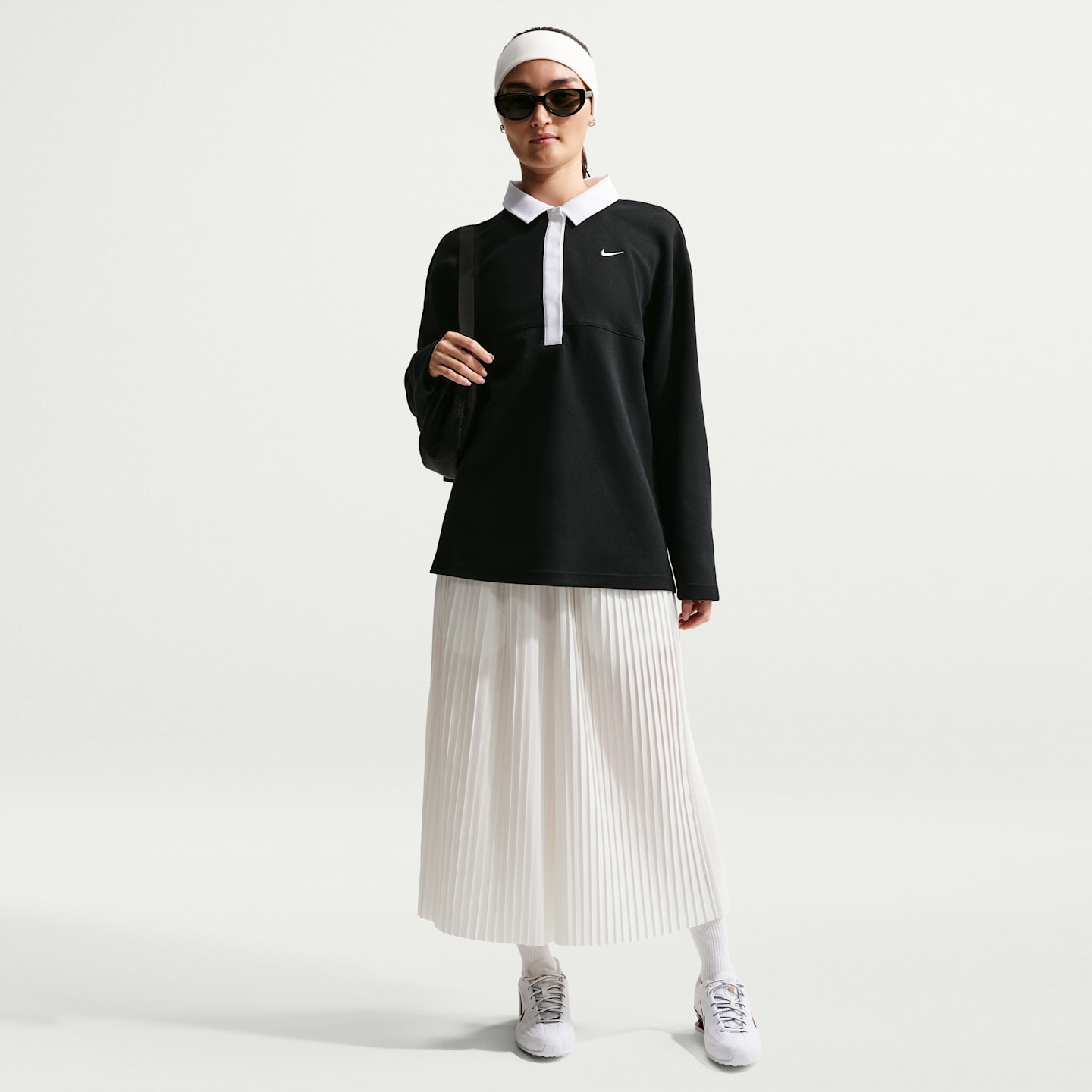 Женское поло Nike Sportswear оверсайз с длинным рукавом, большие размеры, цвет: Чёрный / Белый — фото 4