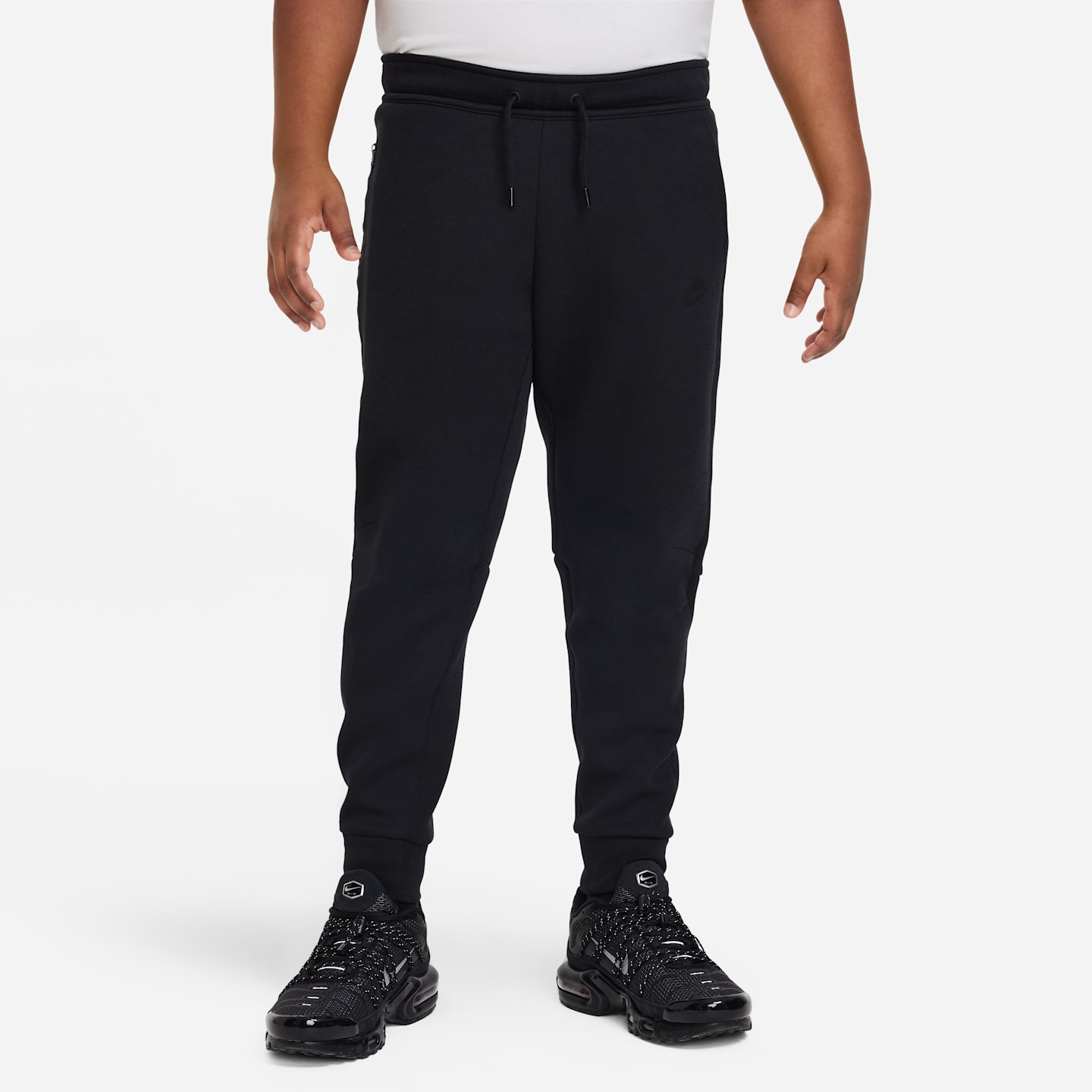 Брюки Nike Sportswear Tech Fleece (Extended Size) для мальчиков, цвет: Чёрный — фото 1