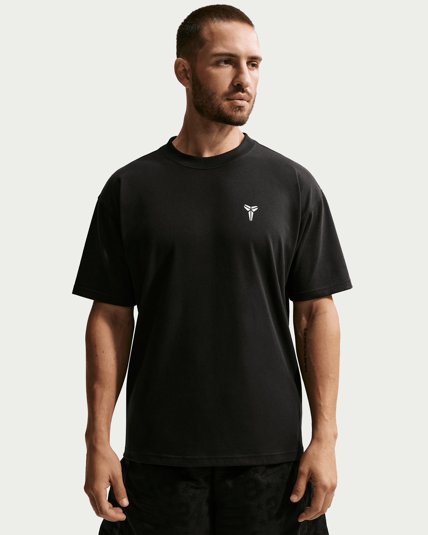 Мужская баскетбольная футболка Nike Kobe Dri-FIT, цвет: Чёрный — фото 6
