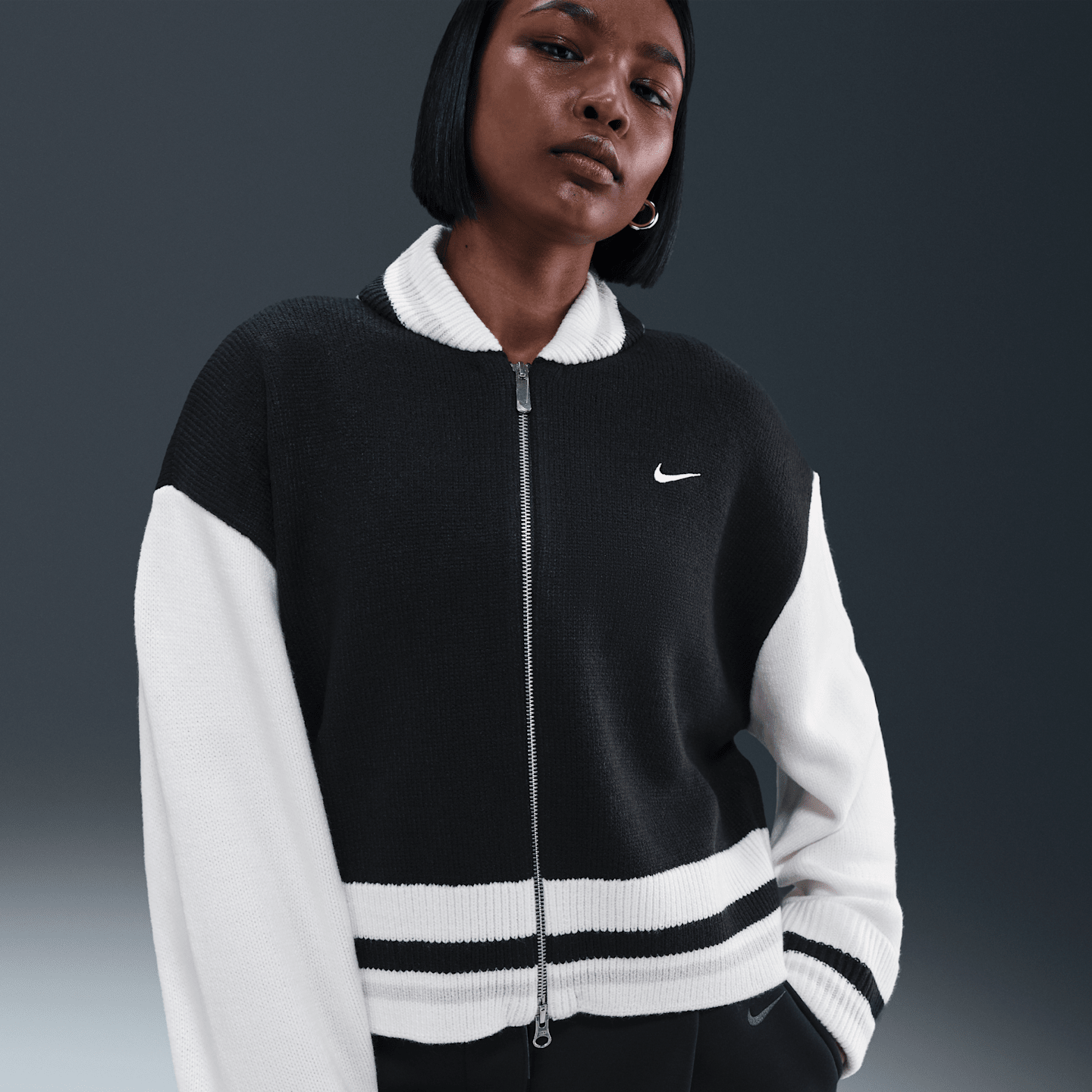 Женский кардиган Nike Sportswear, цвет: Чёрный / Молочный — фото 1