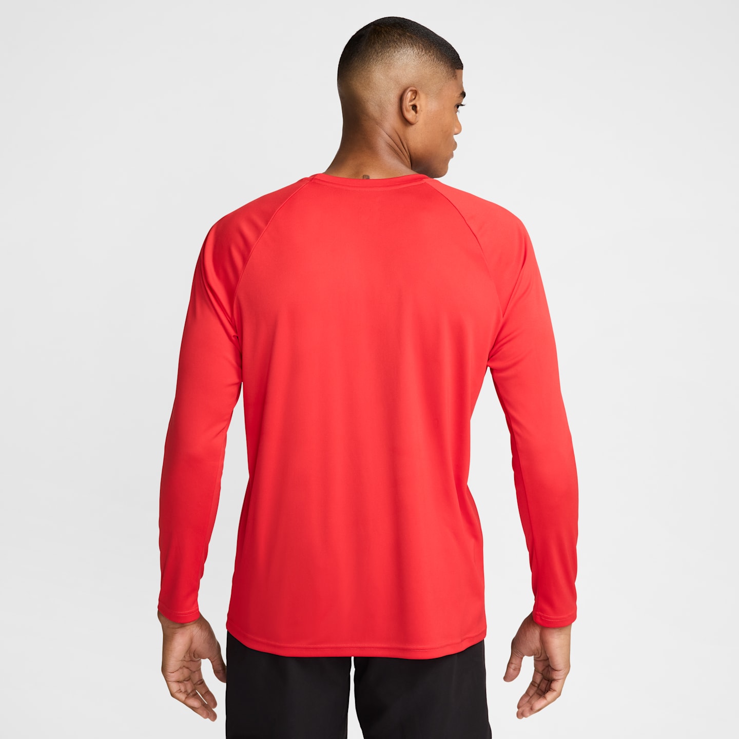 Мужской плавательный лонгслив Nike Swim Hydroguard Essential Dri-FIT UV, цвет: Красный / Белый — фото 2