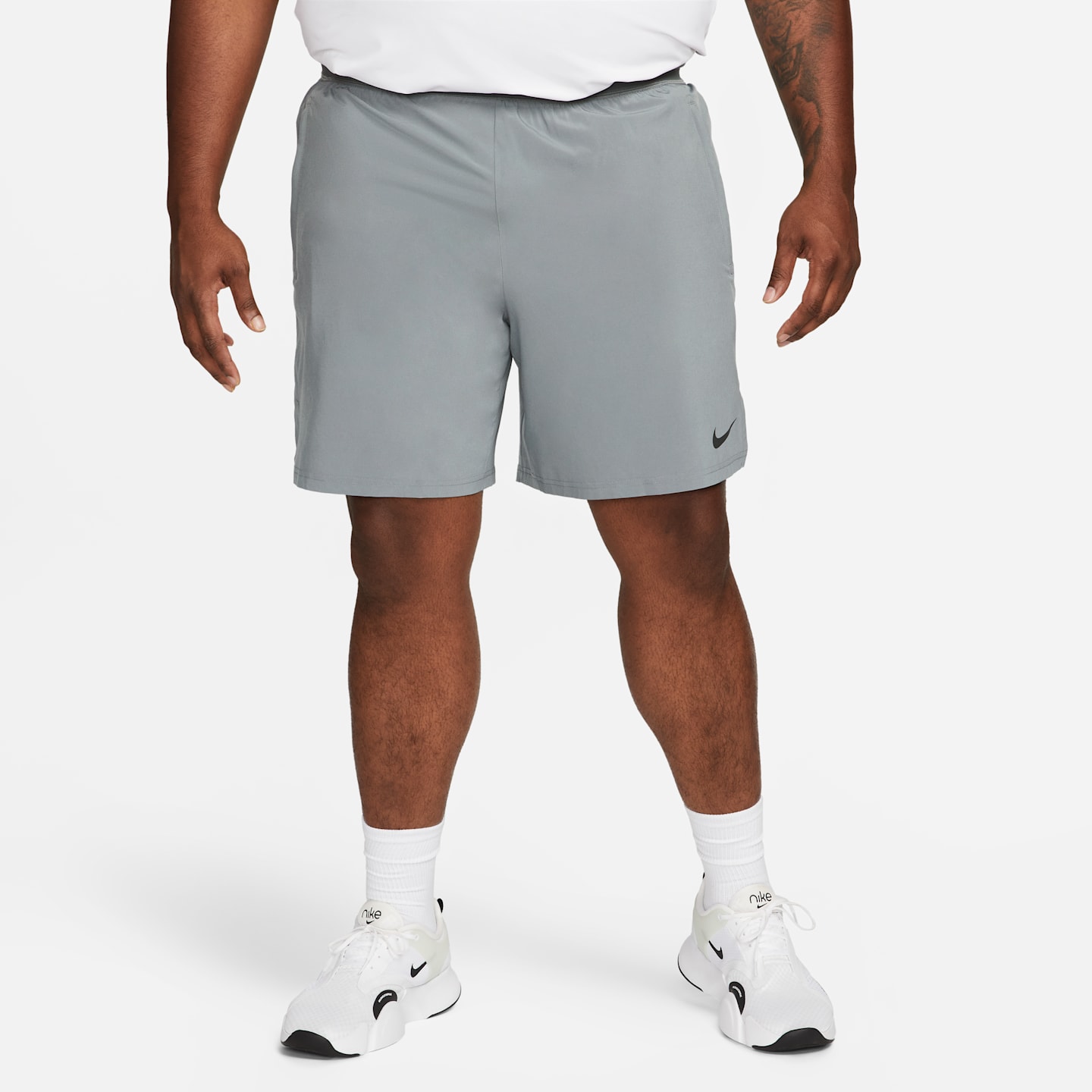 Мужские шорты Nike Pro Dri-FIT Flex Vent Max 8" Training, цвет: Дымчатый серый / Чёрный — фото 7