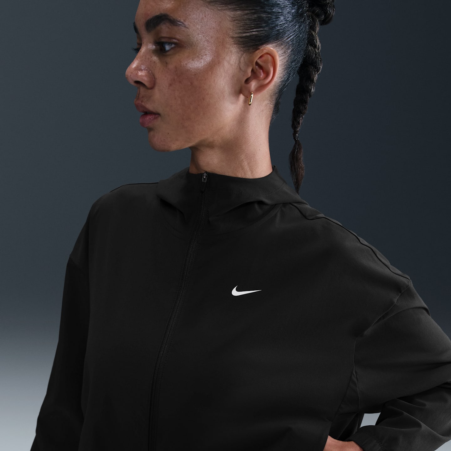 Женская тканая куртка Nike One Repel оверсайз с капюшоном, цвет: Чёрный / Белый — фото 1