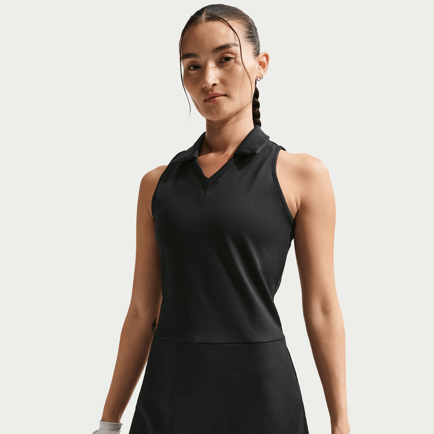 Женское платье для гольфа Nike Golf Club Dri-FIT без подкладки, цвет: Чёрный / Молочный — фото 2