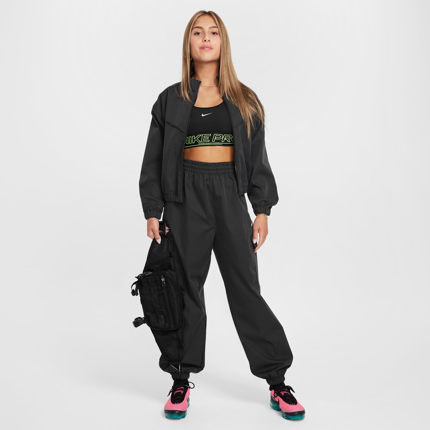 Детские брюки-карго для девочек Nike Sportswear, цвет: Чёрный / Белый — фото 6