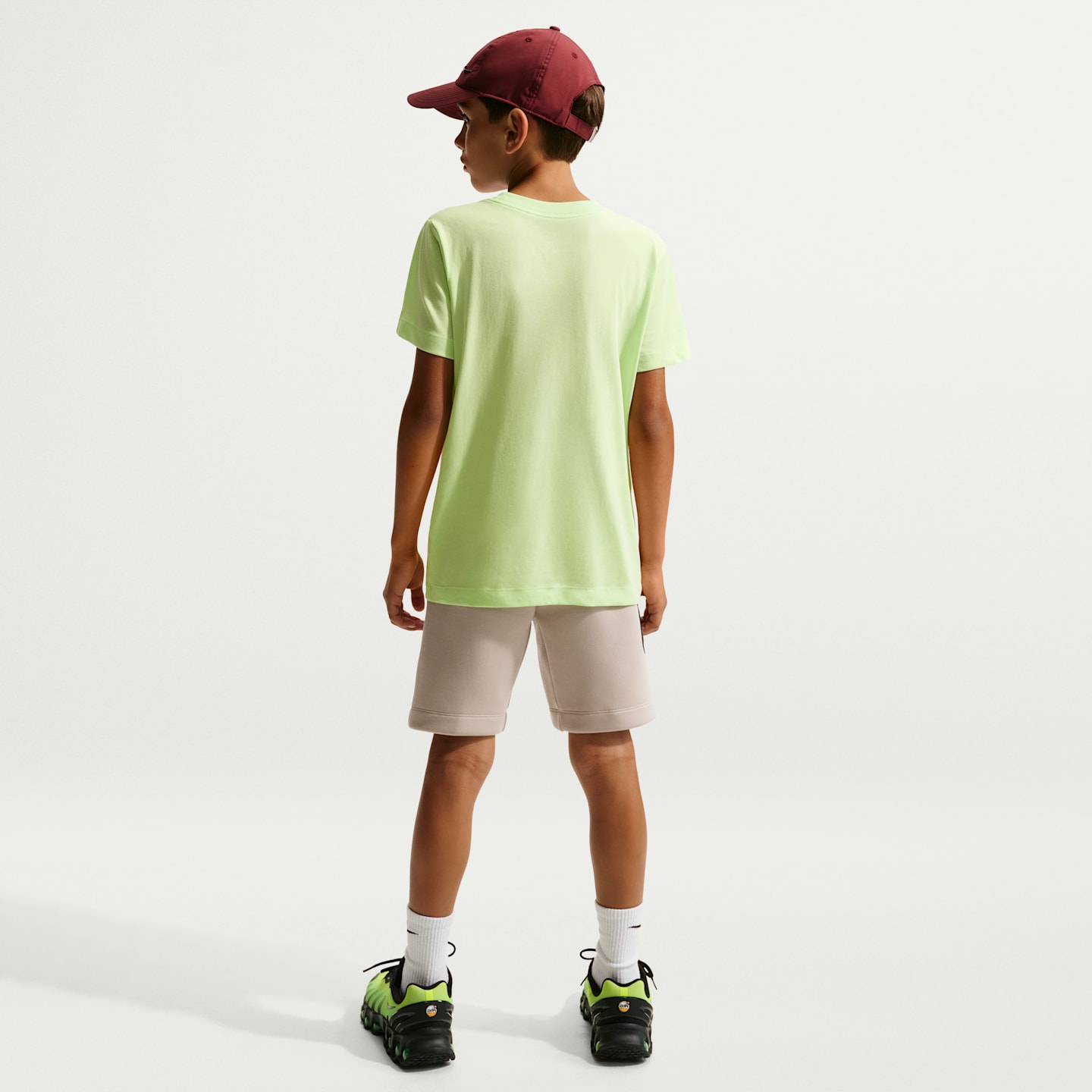 Детская футболка Nike Kylian Mbappé Dri-FIT, цвет: Светлый лаймовый — фото 5