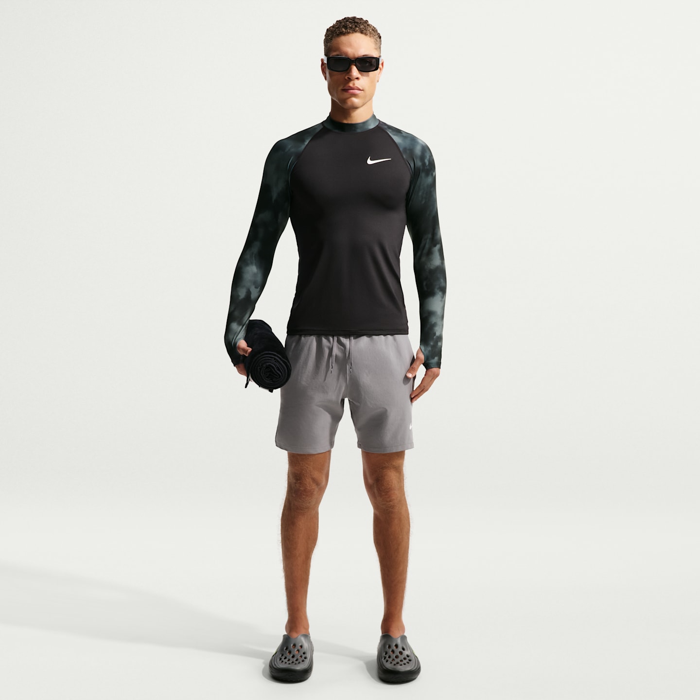 Мужской рашгард Nike Swim Whitewater с длинным рукавом, цвет: Чёрный — фото 4