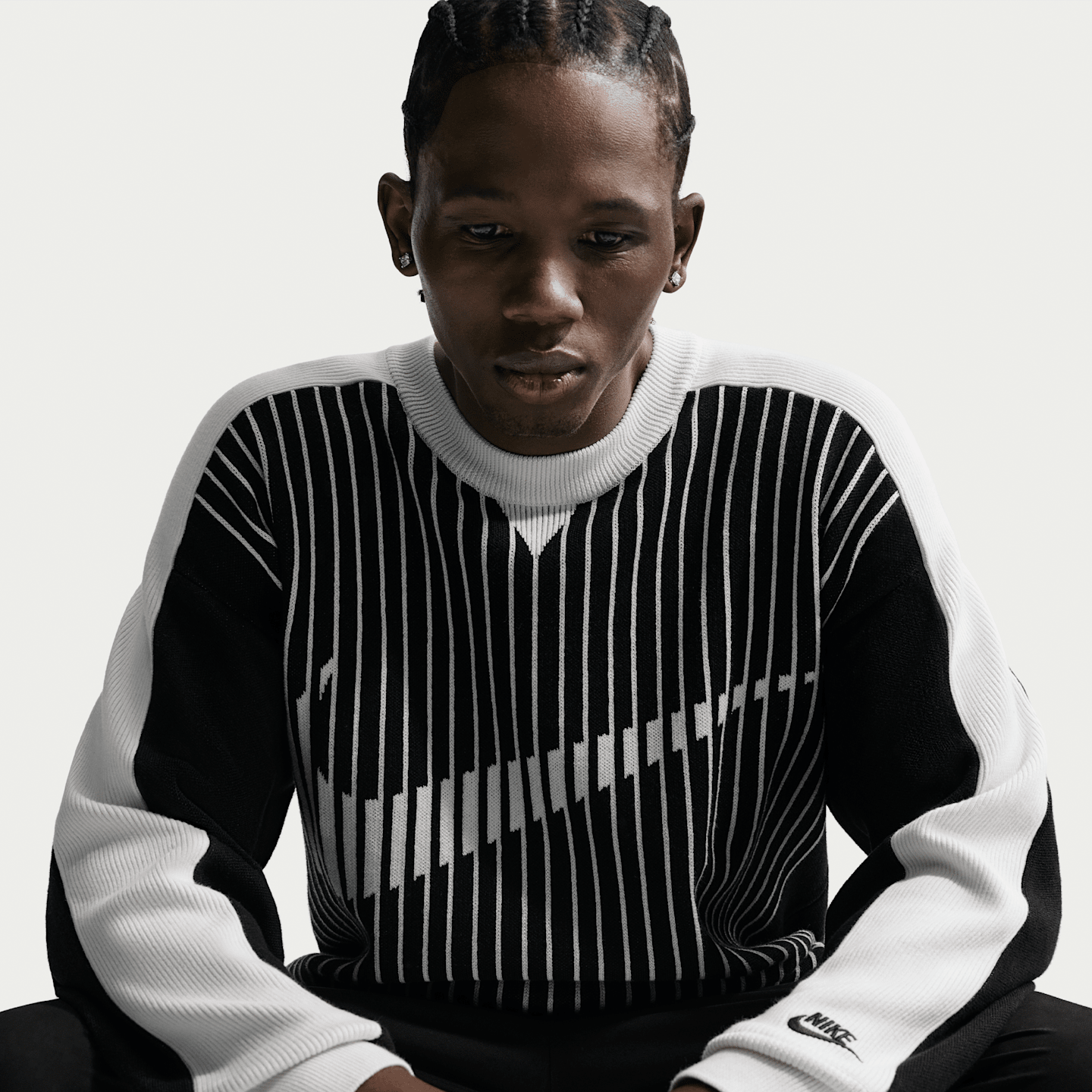 Мужской свитер Nike Sportswear Club Jersey Sweater, цвет: Чёрный / Молочный — фото 3