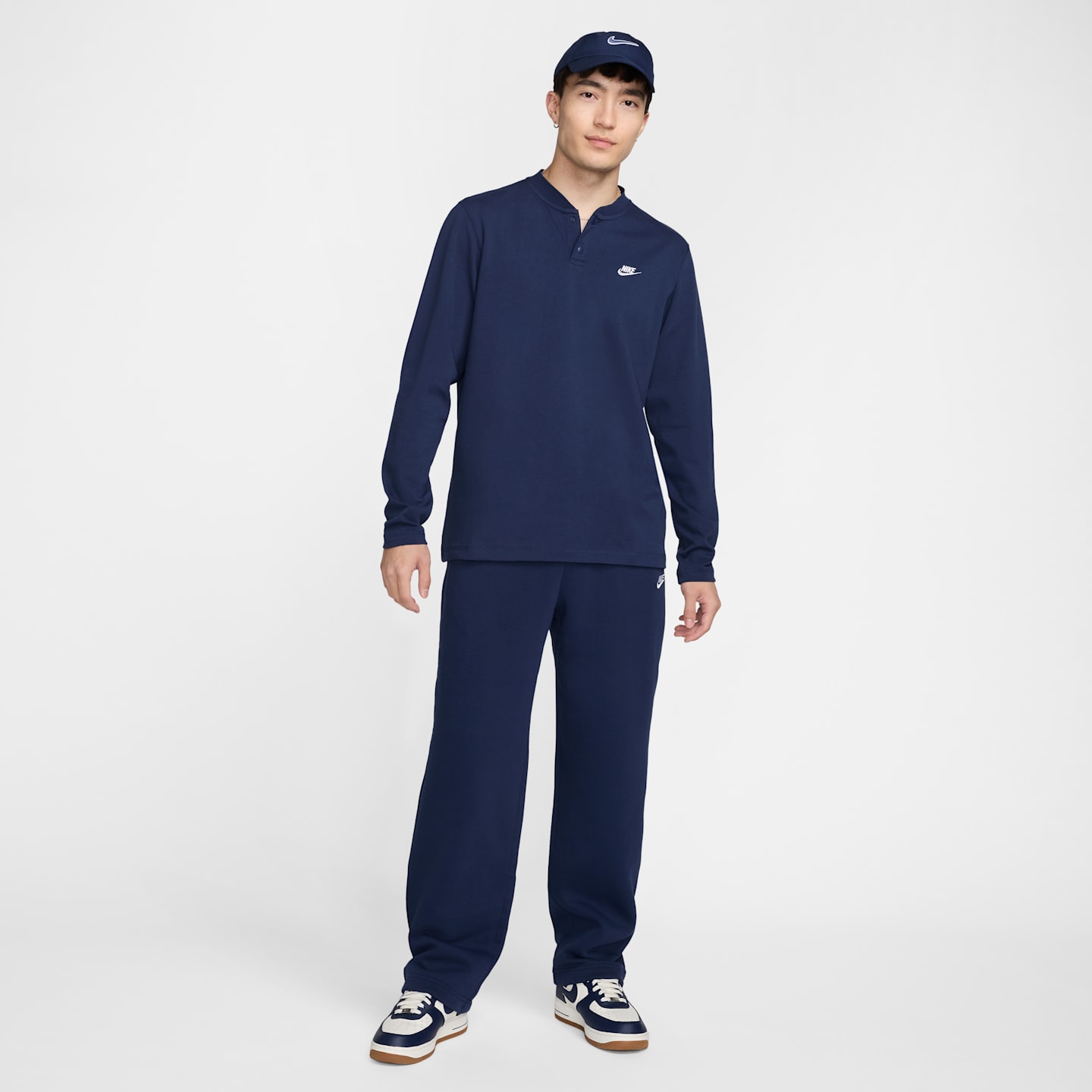 Мужская футболка-хенли с длинным рукавом Nike Club, цвет: Тёмно-синий / Белый — фото 5