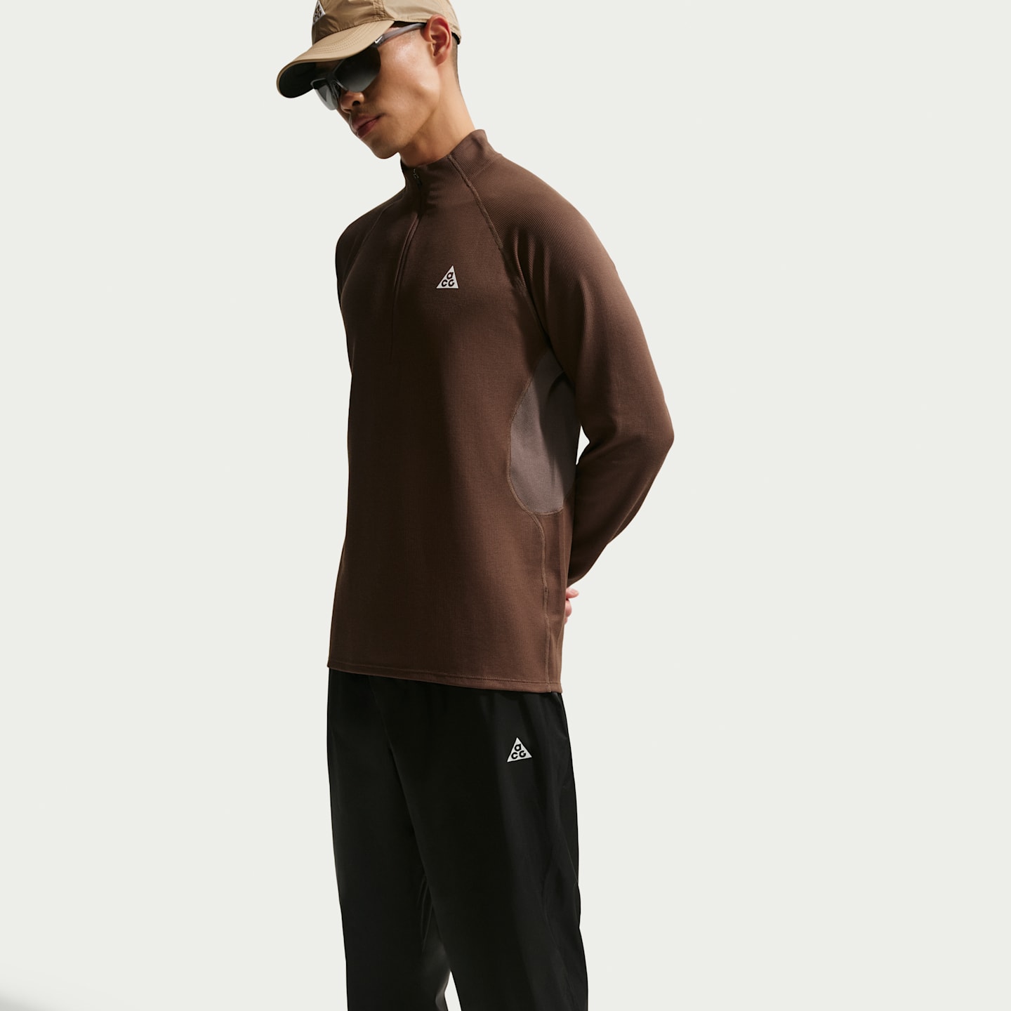 Мужские водонепроницаемые брюки Nike ACG "Trailwind" Storm-FIT ADV, цвет: Чёрный / Снежный белый — фото 4
