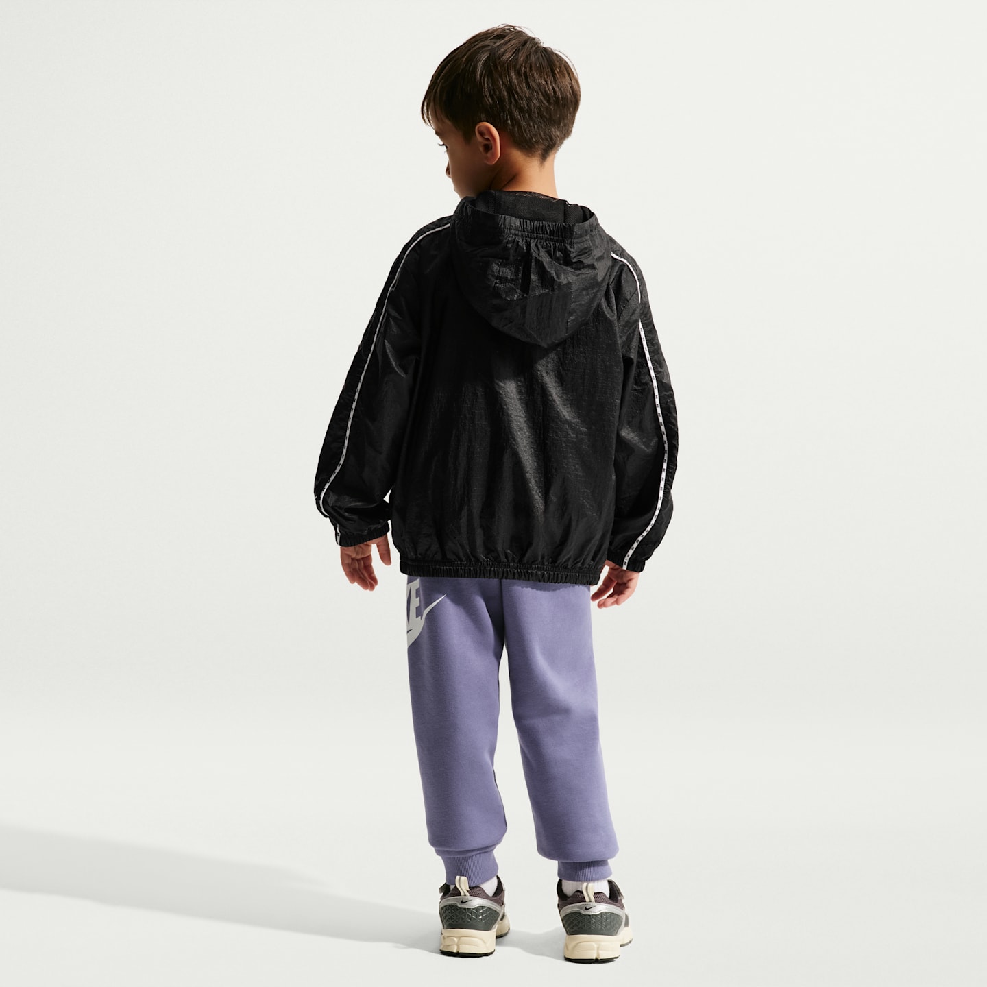 Куртка Nike Lightweight Translucent Ripstop Jacket для малышей, цвет: Чёрный — фото 5