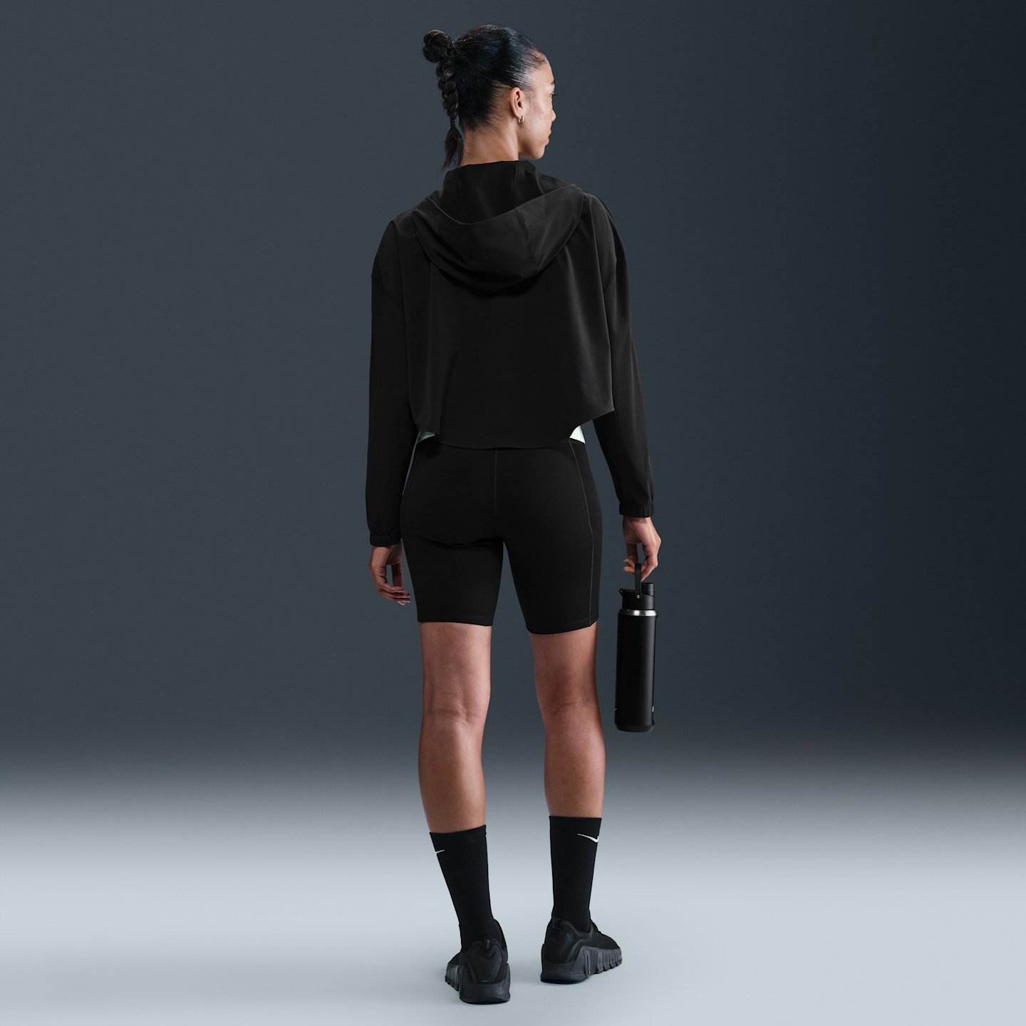 Женская тканая куртка Nike One Repel оверсайз с капюшоном, цвет: Чёрный / Белый — фото 5