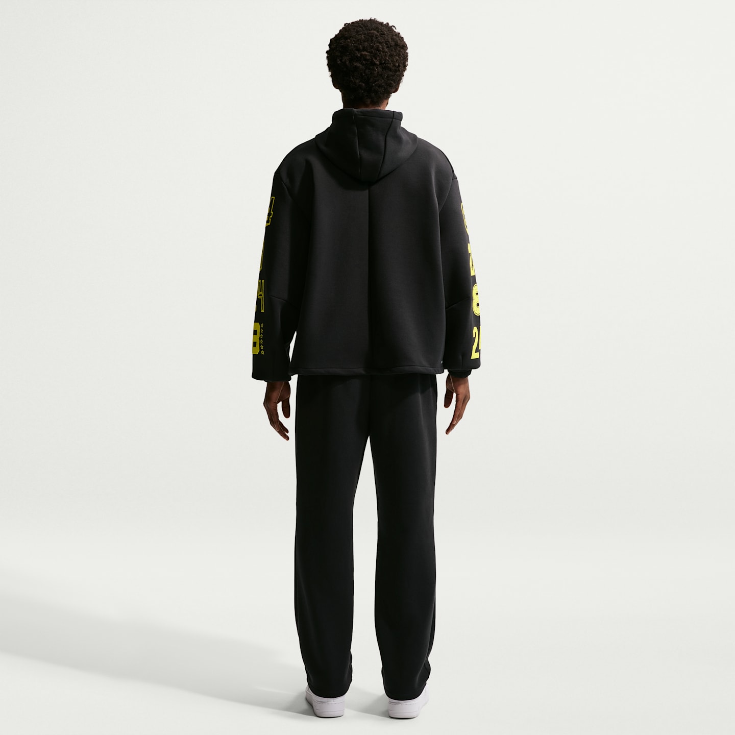 Мужское флисовое баскетбольное худи Nike Kobe, цвет: Чёрный / Жёлтый — фото 5