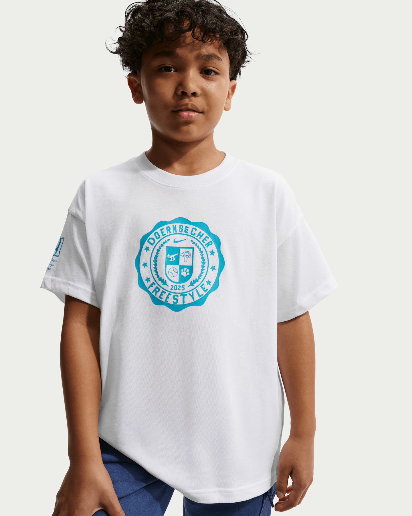 Детская футболка Nike Club x Doernbecher Freestyle Max90, цвет: Белый — фото 7