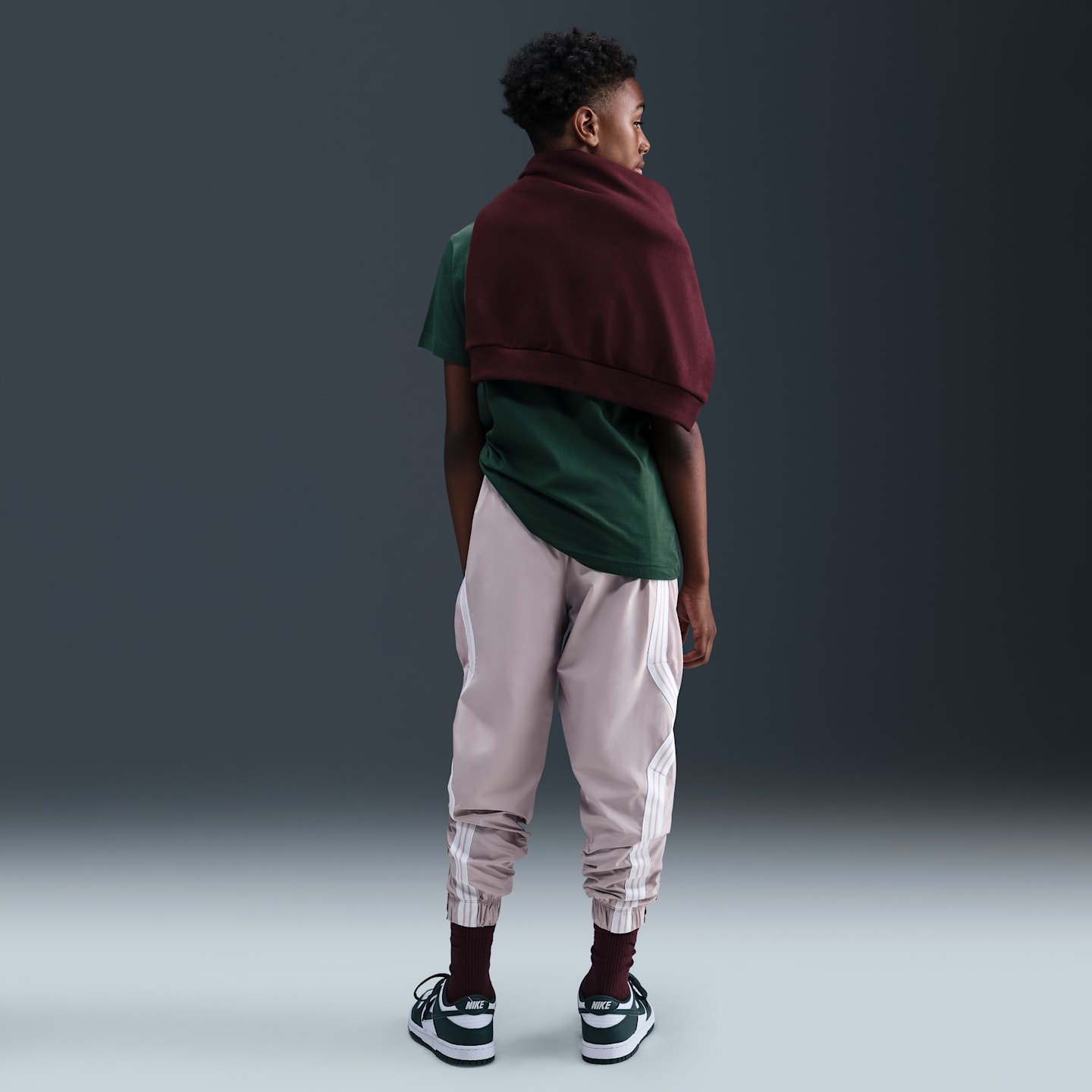 Детские баскетбольные брюки Nike Crossover Repel, цвет: Платиновый фиолетовый / Белый — фото 7
