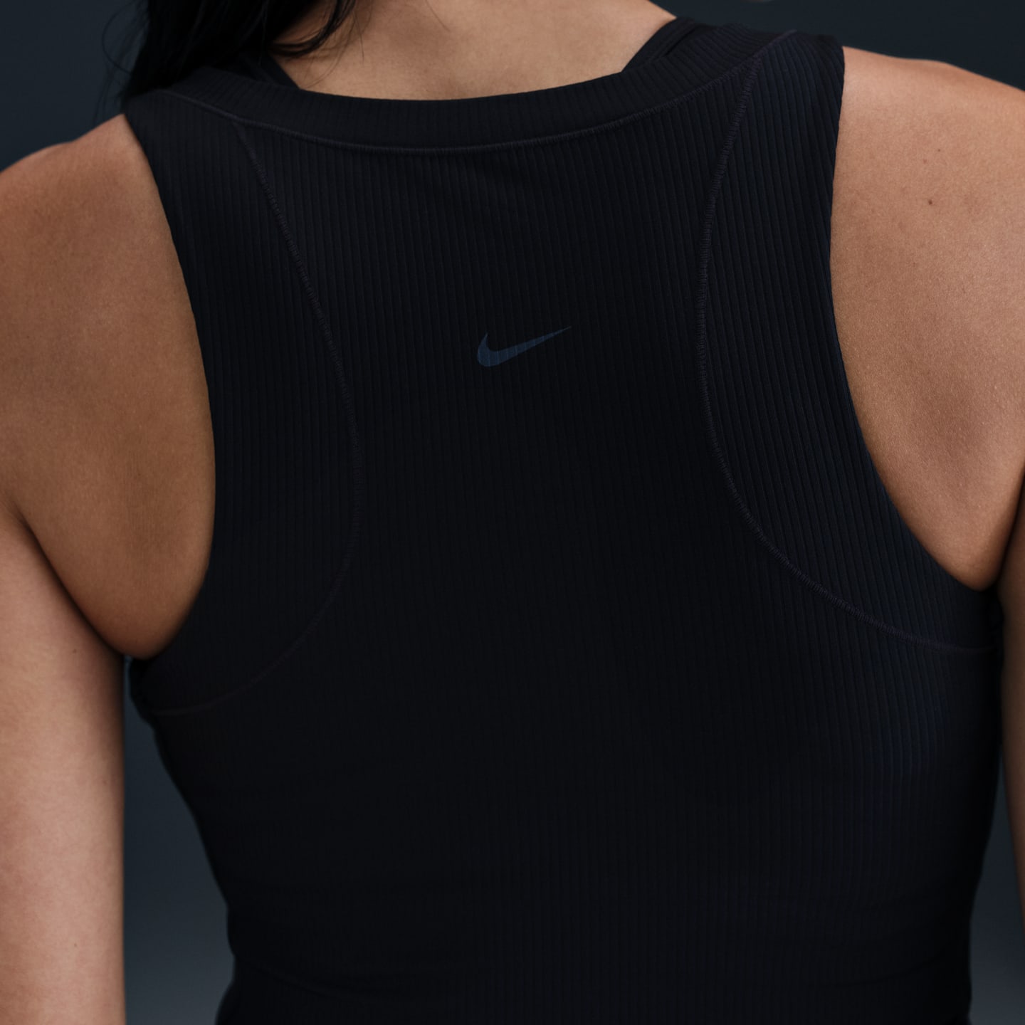 Женский топ Nike Zenvy Rib Dri-FIT, цвет: Чёрный — фото 2