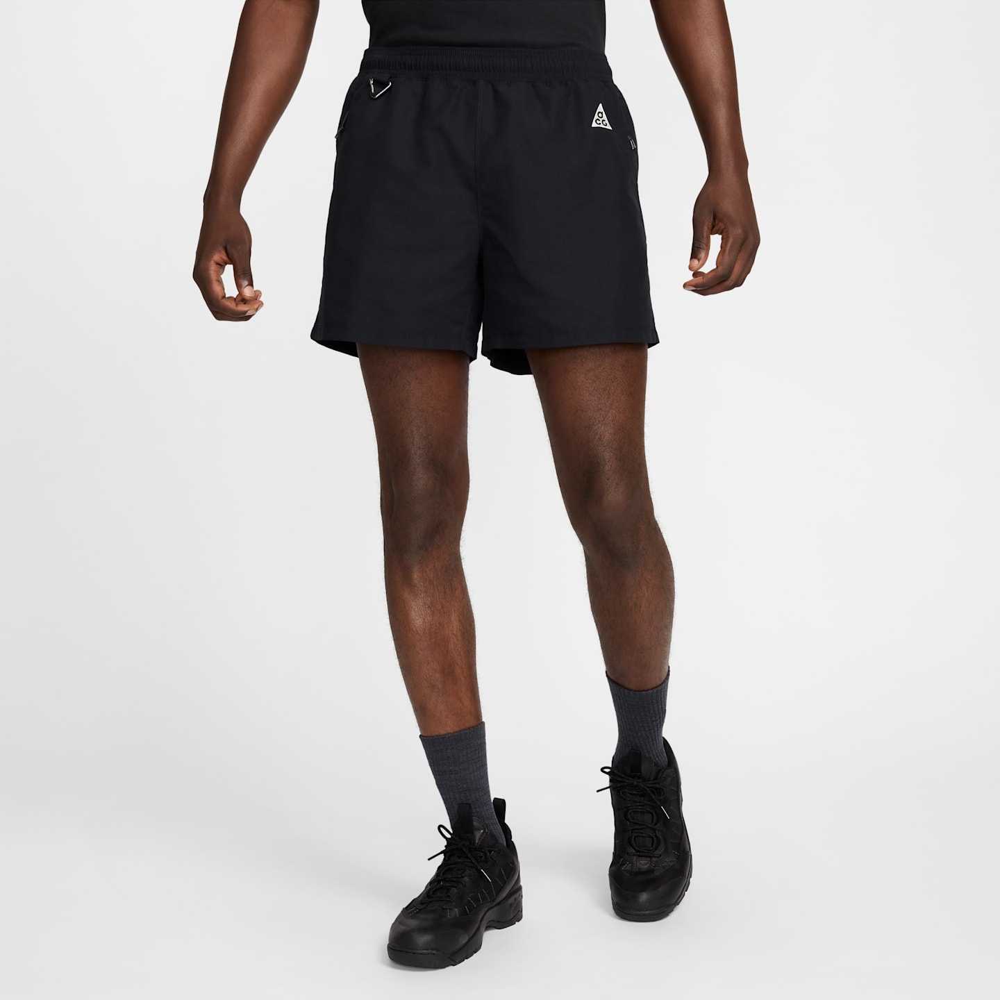 Мужские шорты Nike ACG Reservoir Goat, цвет: Чёрный / Антрацитовый — фото 1