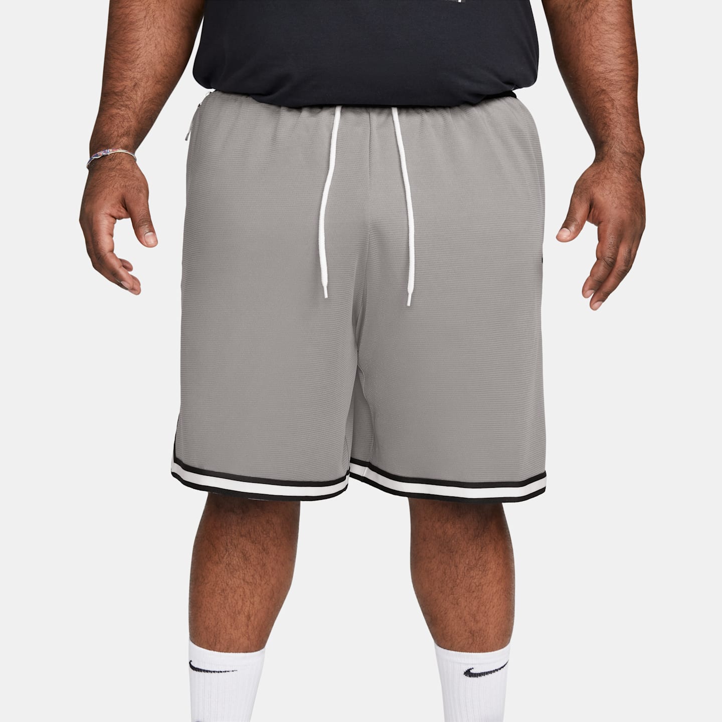 Мужские баскетбольные шорты Nike Dri-FIT DNA, цвет: Холодный серый / Чёрный — фото 9