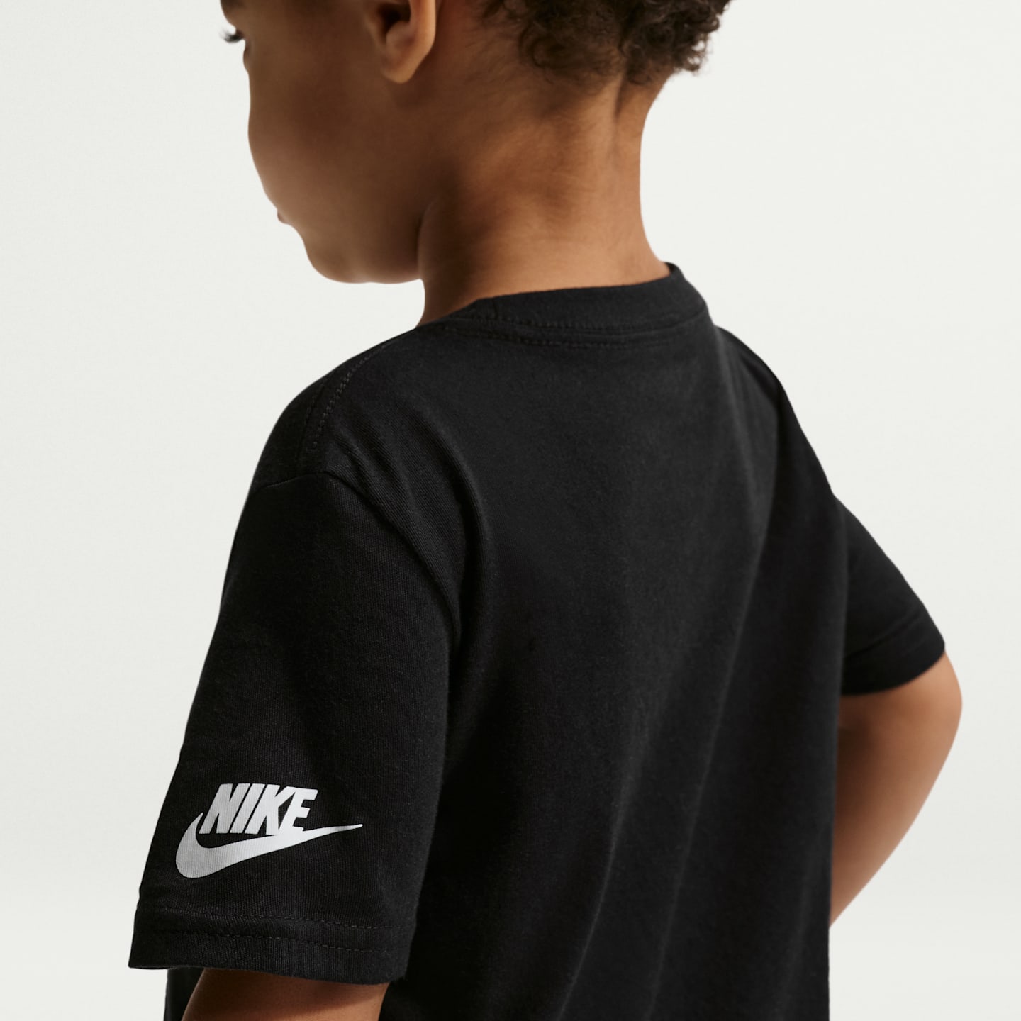 Детская футболка с принтом Nike In The Zone для малышей, цвет: Чёрный — фото 2