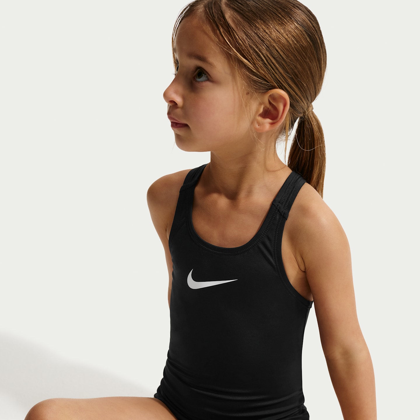 Купальник Kid's для детей, борцовская спина — Nike, цвет: Чёрный / Белый — фото 4