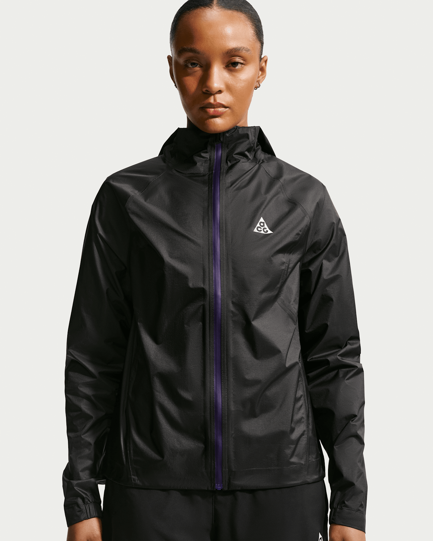 Женская куртка Nike ACG Trailwind Storm-FIT ADV, цвет: Чёрный / Снежный белый — фото 8
