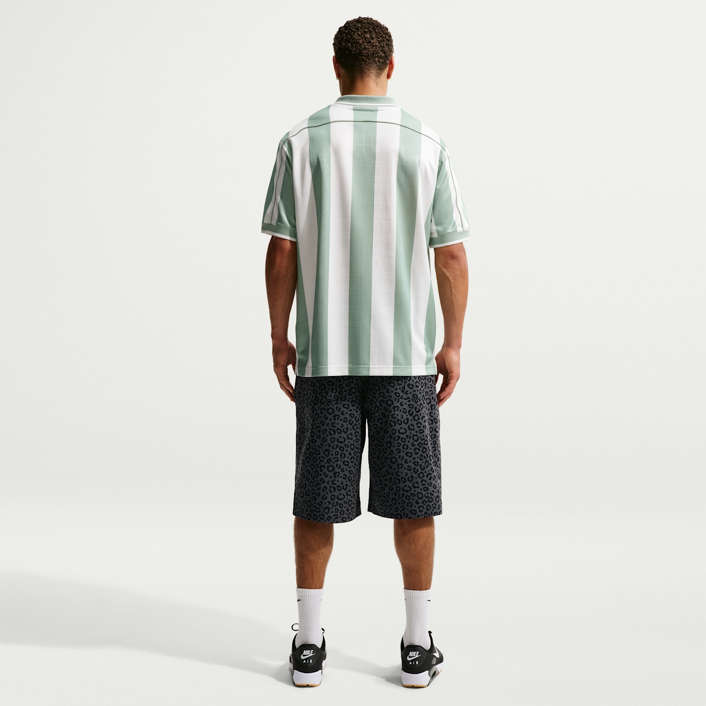 Мужские шорты для гольфа Nike Fairway Fresh Dri-FIT, цвет: Антрацитовый / Чёрный — фото 5