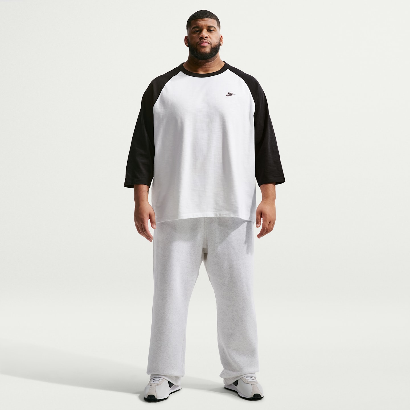 Мужской топ Nike Sportswear Club 3/4-Sleeve Raglan Top, цвет: Чёрный / Белый — фото 9