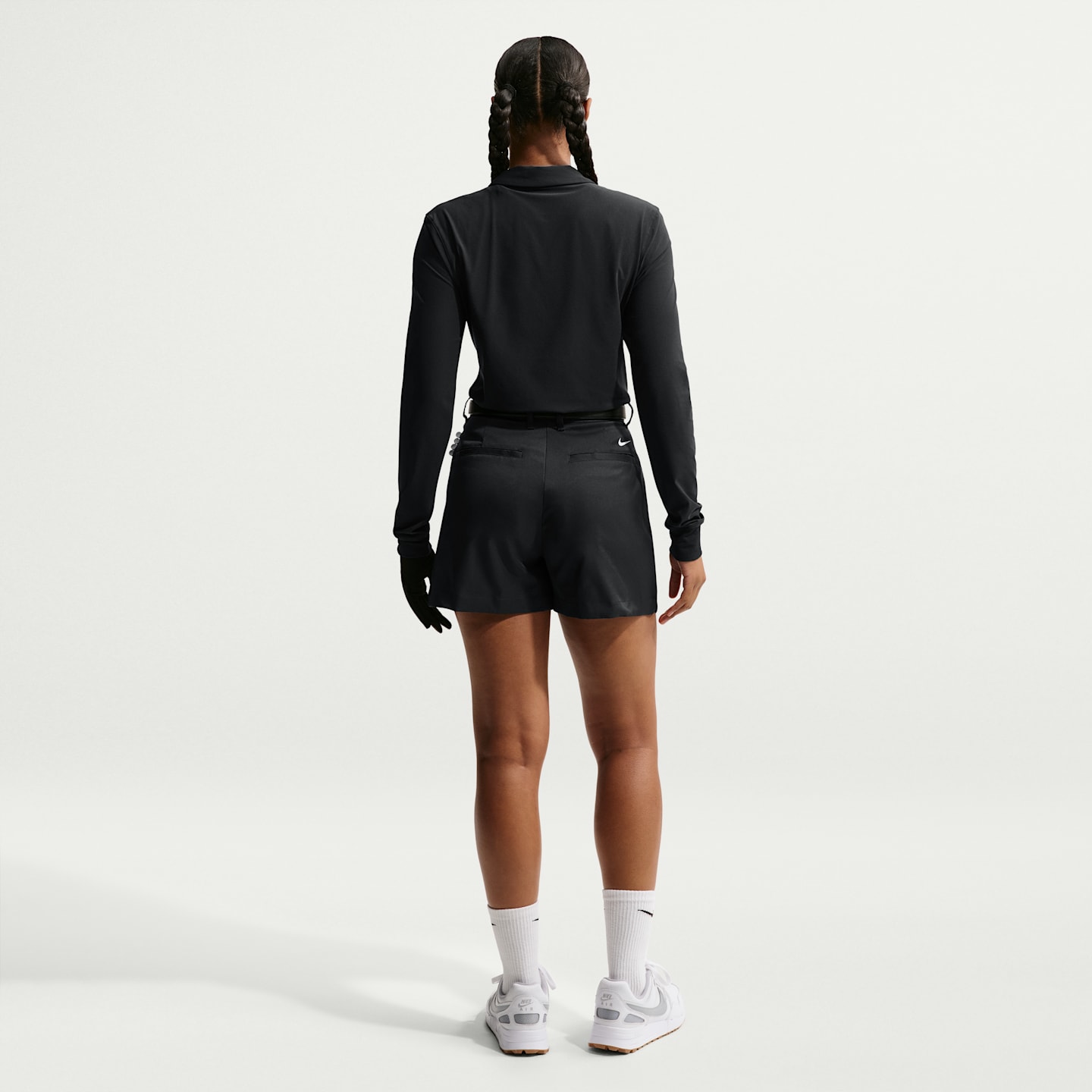 Женские шорты для гольфа Nike Golf Club Dri-FIT, цвет: Чёрный / Молочный — фото 5