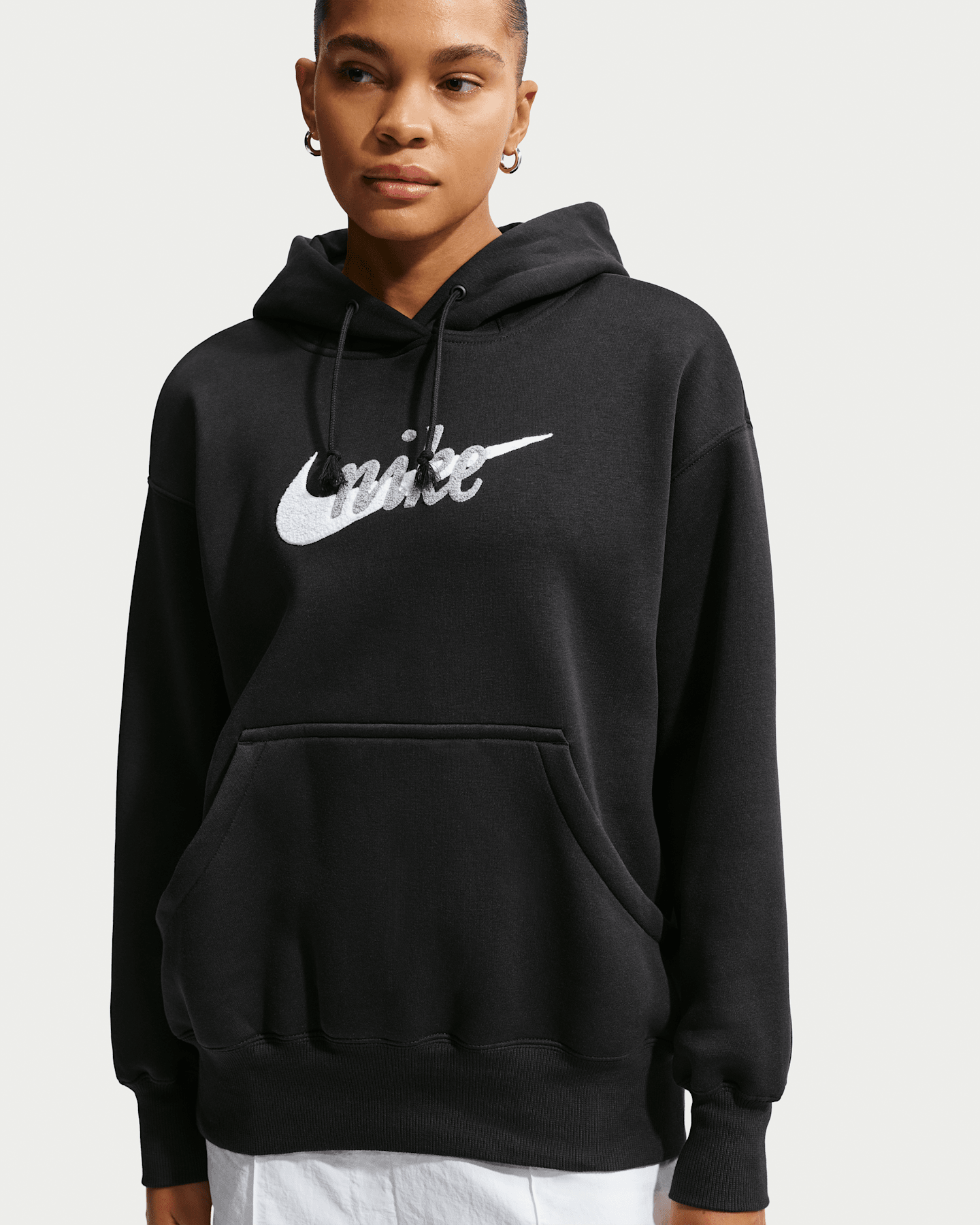 Женское худи Nike Sportswear Phoenix Fleece Oversized Logo, цвет: Чёрный / Снежный белый — фото 6