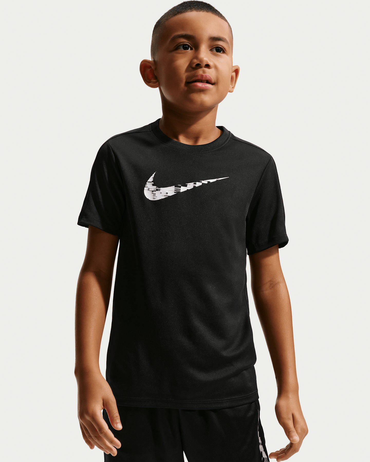 Детская тренировочная футболка Nike Trophy23 Dri-FIT для мальчиков, цвет: Чёрный / Белый — фото 6