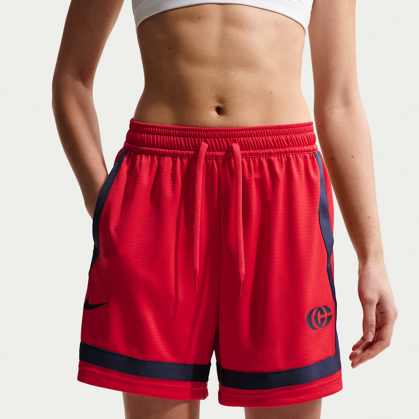 Женские баскетбольные шорты 5" Nike Caitlin Clark Crossover Dri-FIT, цвет: Красный / Тёмно-синий — фото 2