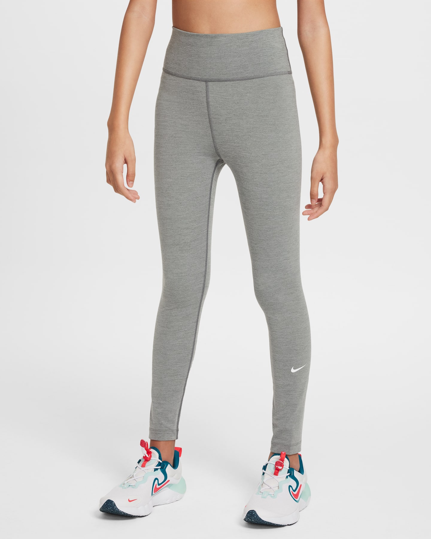 Детские леггинсы для девочек Nike One Dri-FIT с высокой талией, цвет: Серый — фото 6