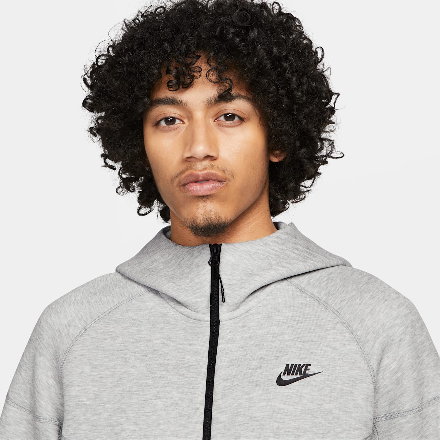 Мужское худи на молнии Nike Sportswear Tech Fleece Windrunner, цвет: Серый меланжевый / Чёрный — фото 3
