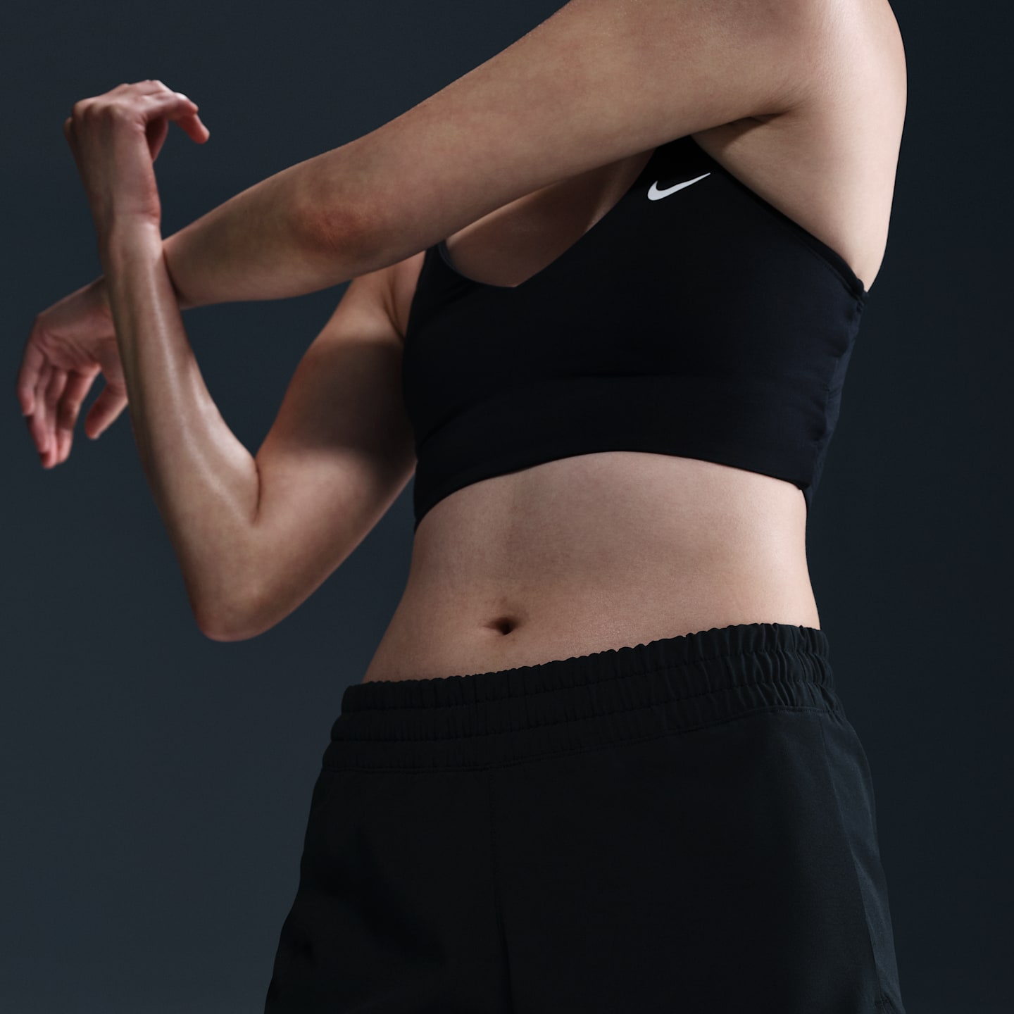 Женские пляжные шорты Nike Swim Breaker, цвет: Чёрный — фото 5