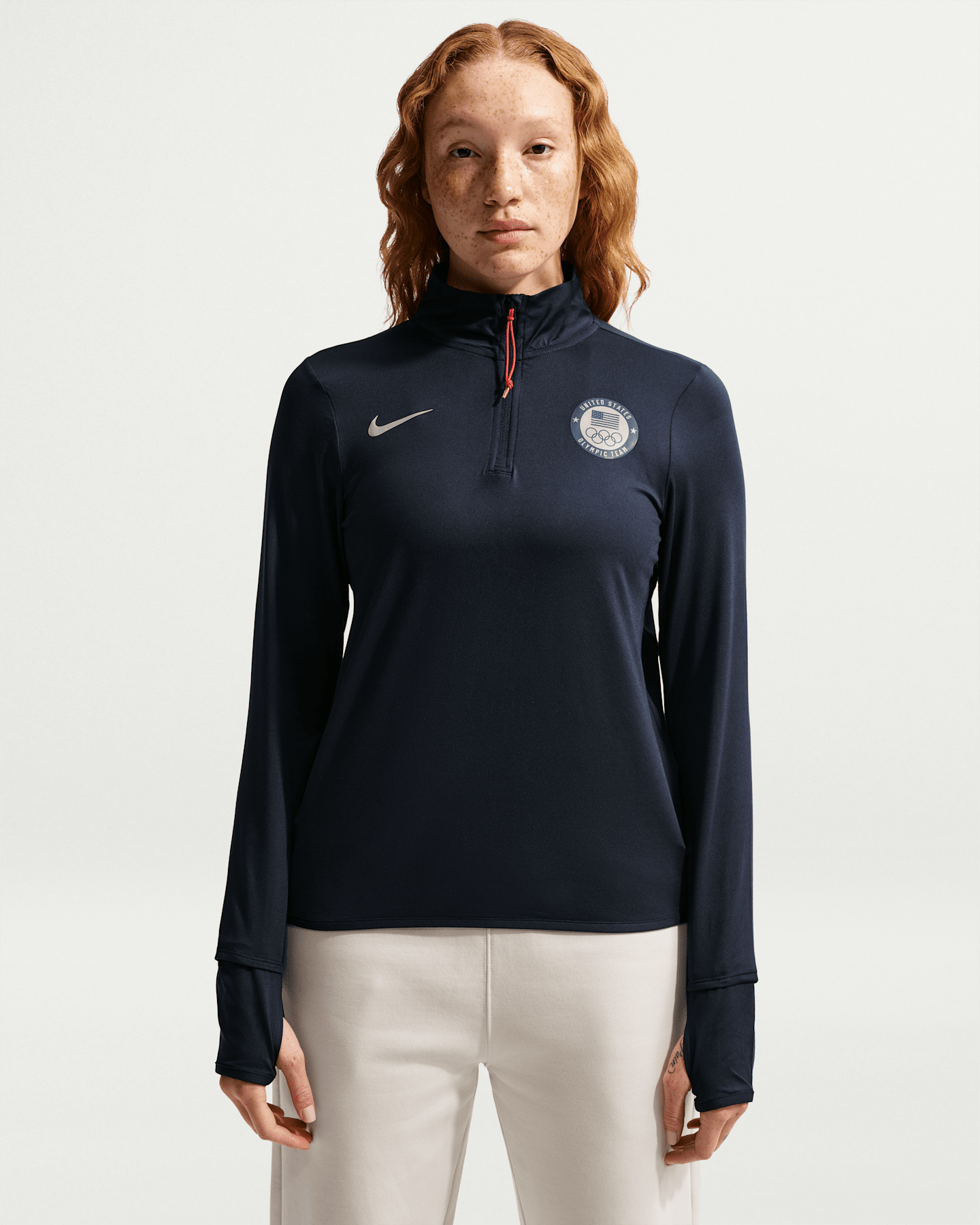 Женский топ Nike United States Olympic Team Swift Element на молнии 1/4, цвет: Обсидиановый — фото 8