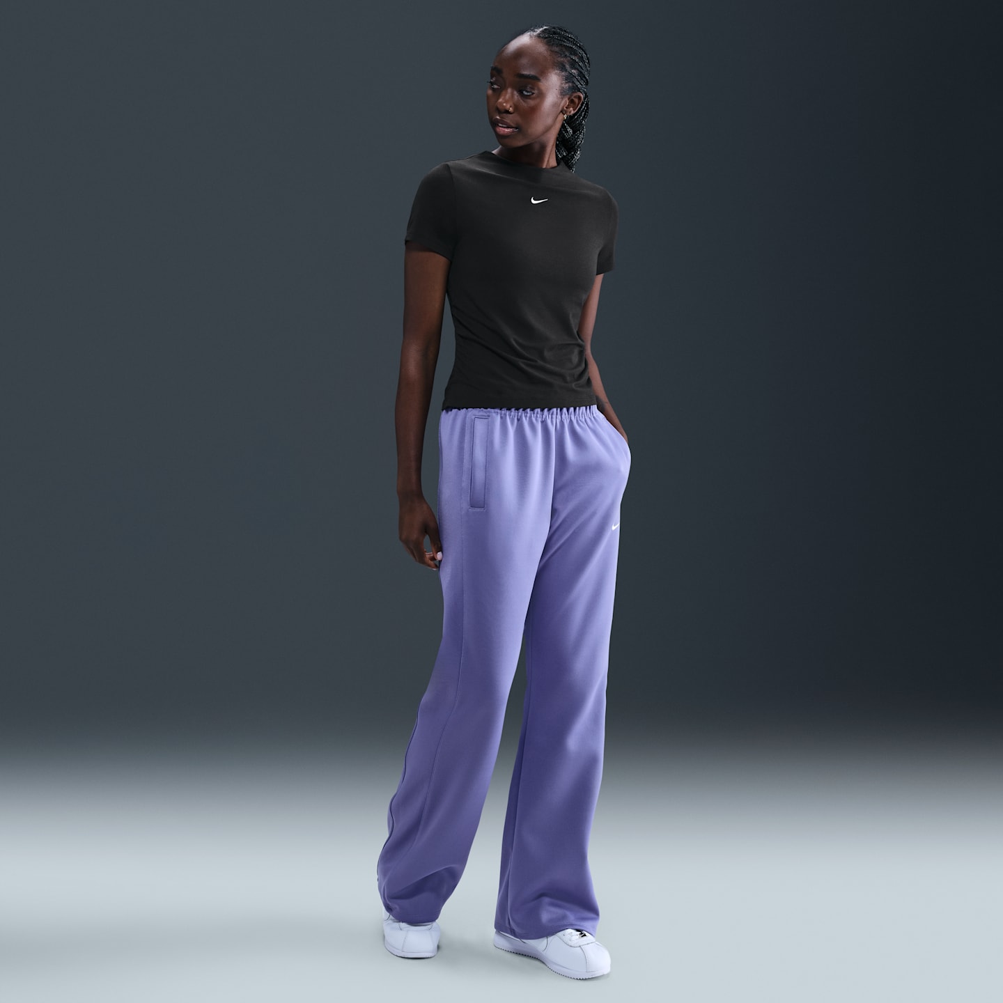 Женский облегающий топ Nike Sportswear Chill Knit с воротником-стойкой и коротким рукавом, цвет: Чёрный / Молочный — фото 4