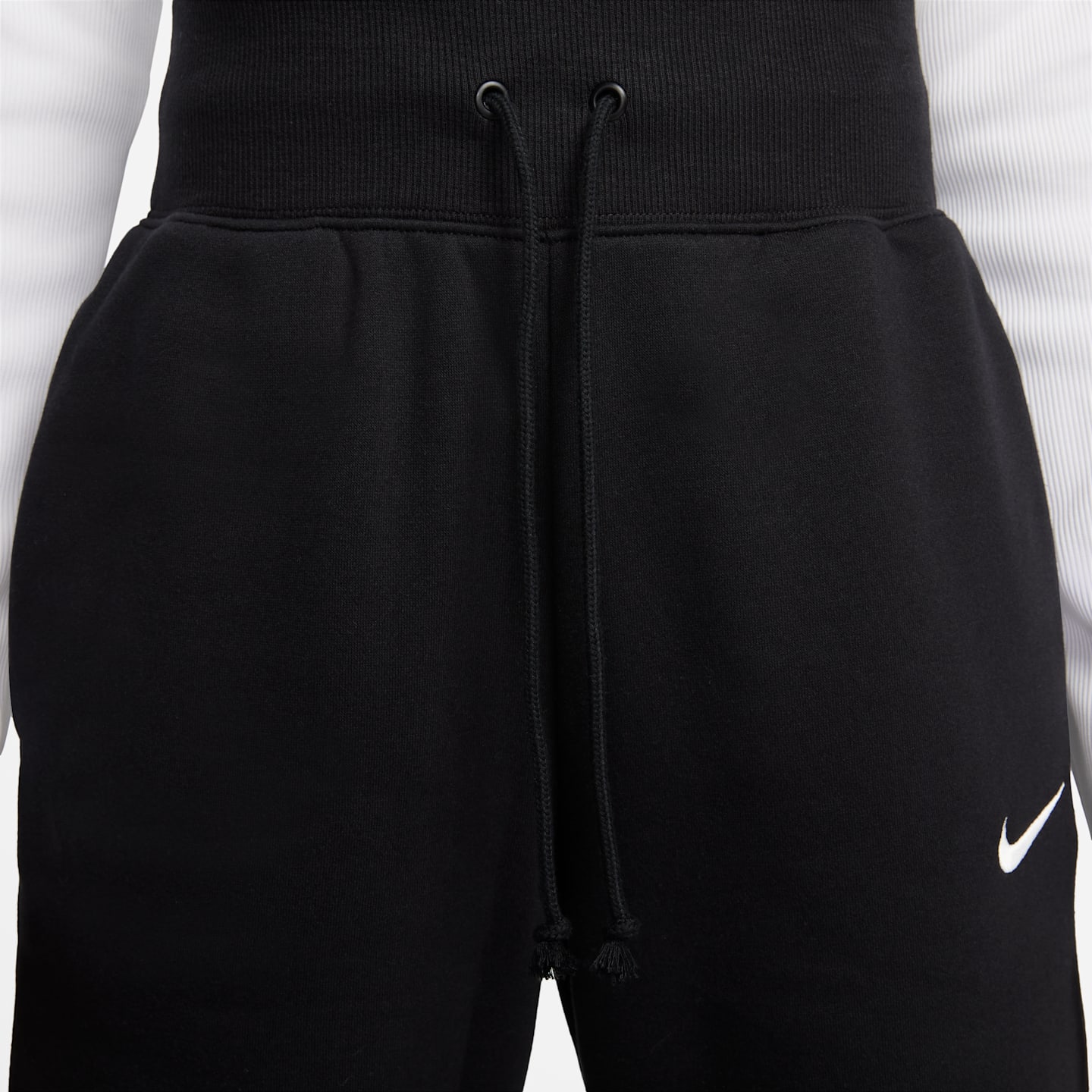 Женские брюки Nike Sportswear Phoenix Fleece High-Waisted Wide-Leg Sweatpants, цвет: Чёрный / Молочный — фото 3