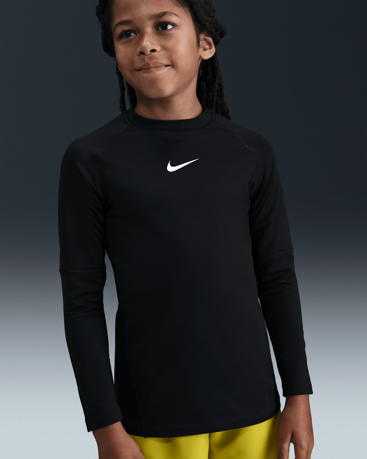 Детские свитшоты для мальчиков Nike Pro Dri-FIT с длинным рукавом и круглым вырезом, цвет: Чёрный / Белый — фото 6